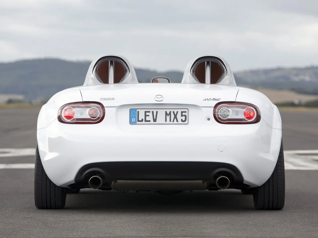 Mazda MX-5 Superlight Concept (2009) – zezadu