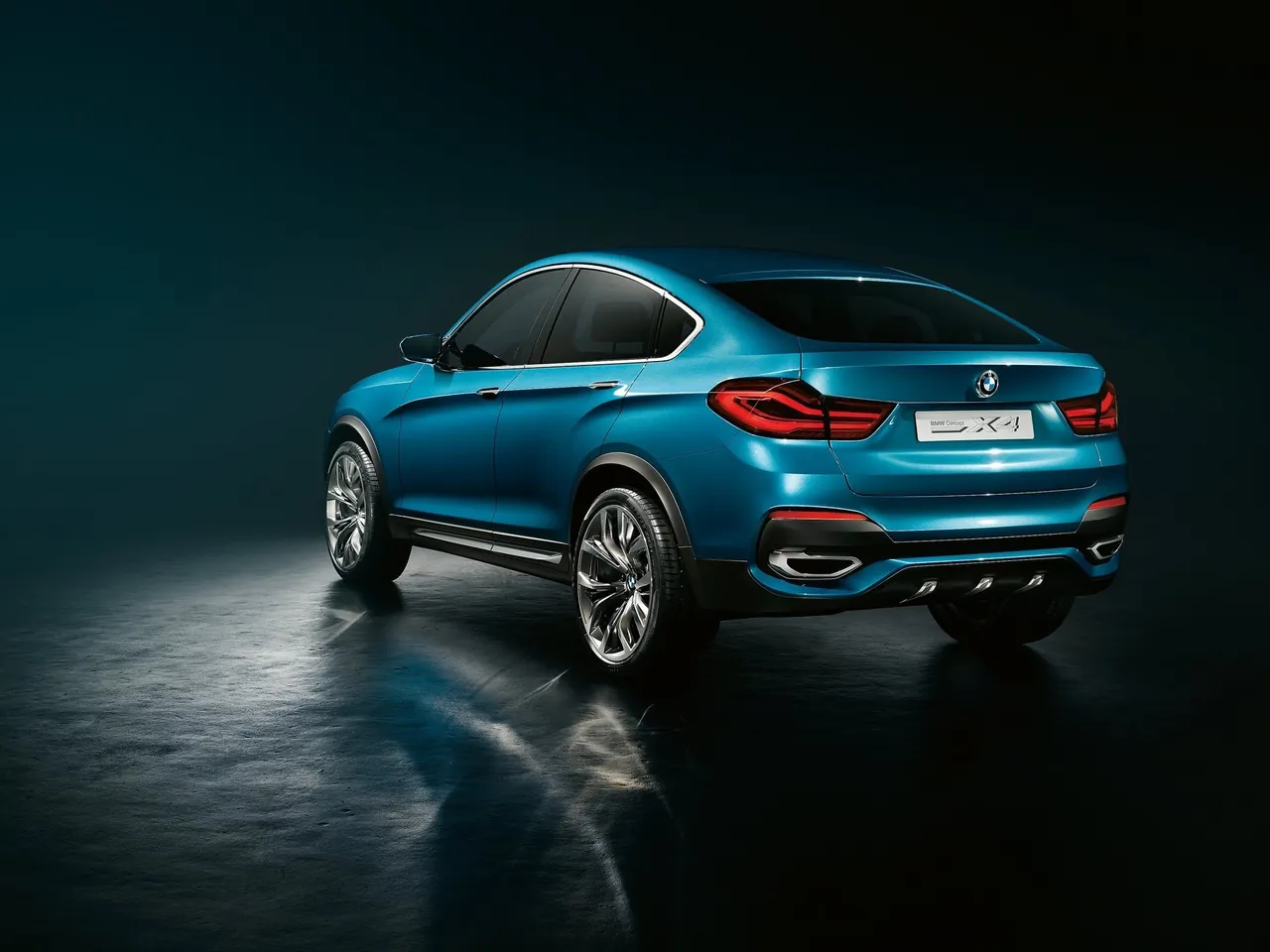 BMW X4 Concept (2013) – zadní tříčtvrteční pohled