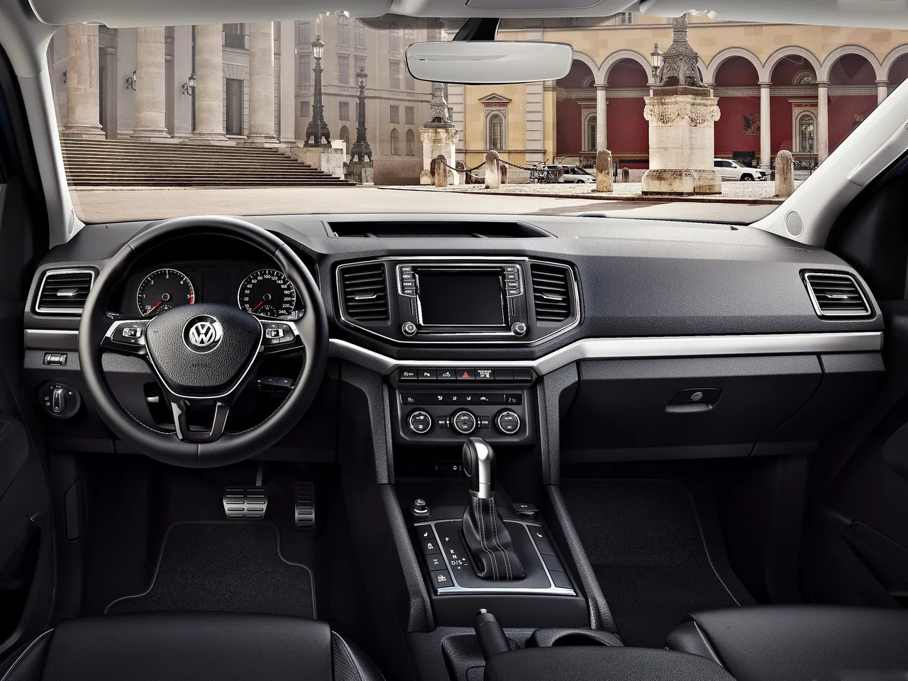 Volkswagen Amarok (2017) – interiér