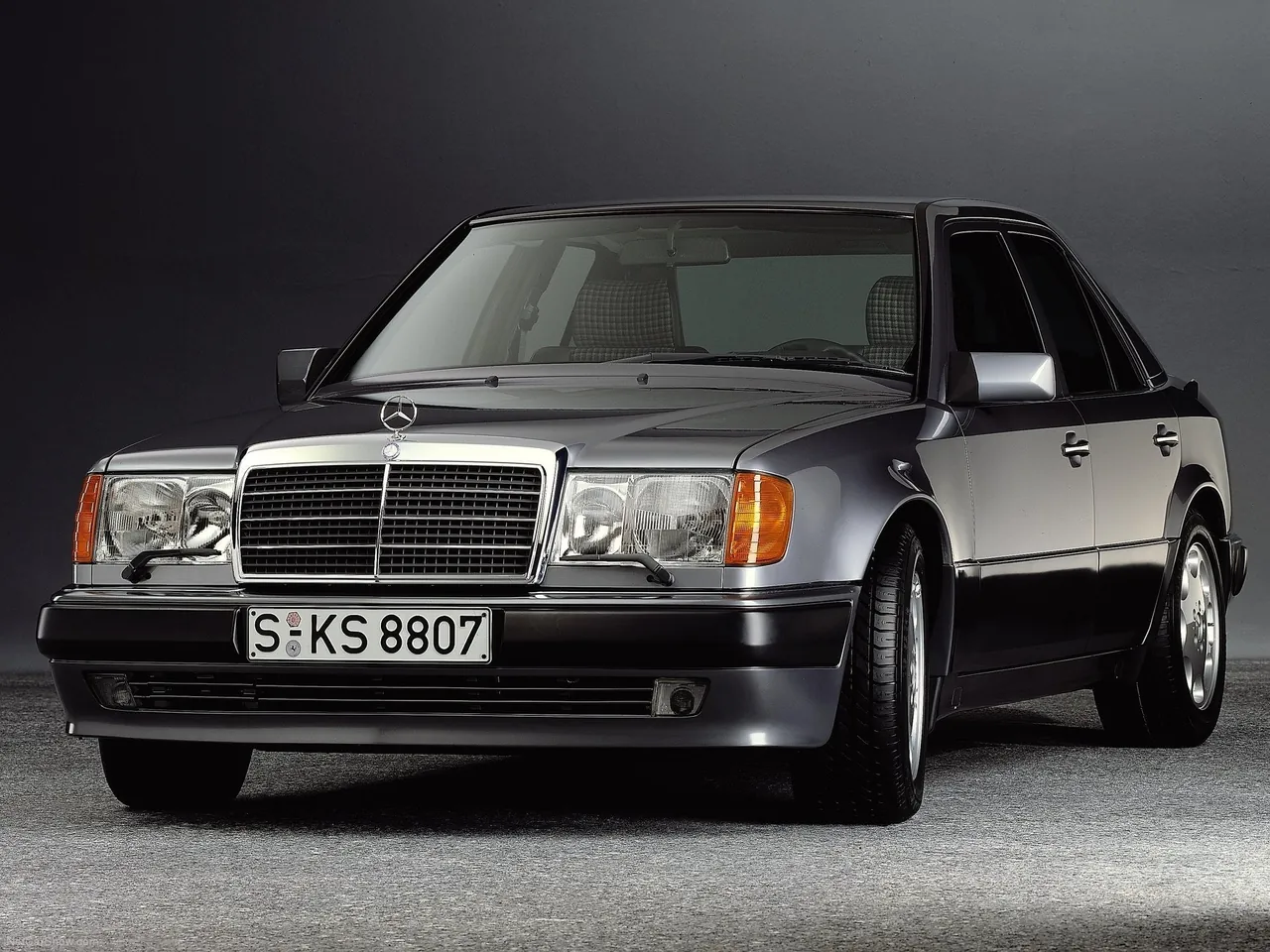 Mercedes-Benz 500E (1991)