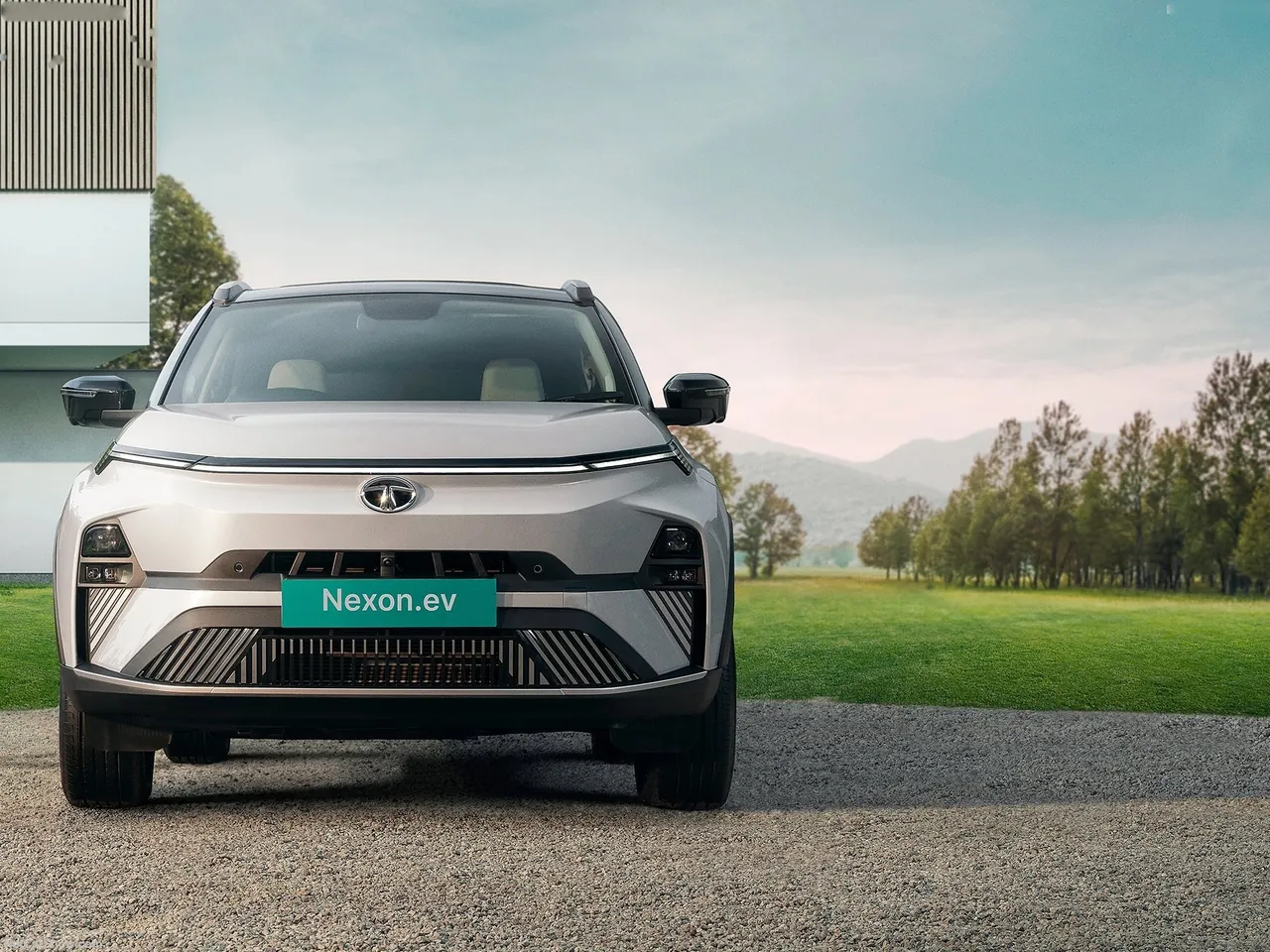 Tata Nexon.ev (2024) – zepředu