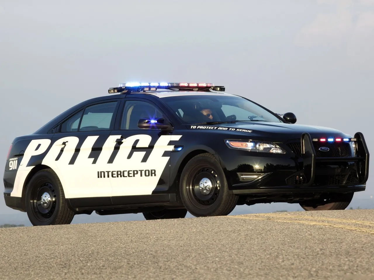 Ford Police Interceptor Concept (2010)