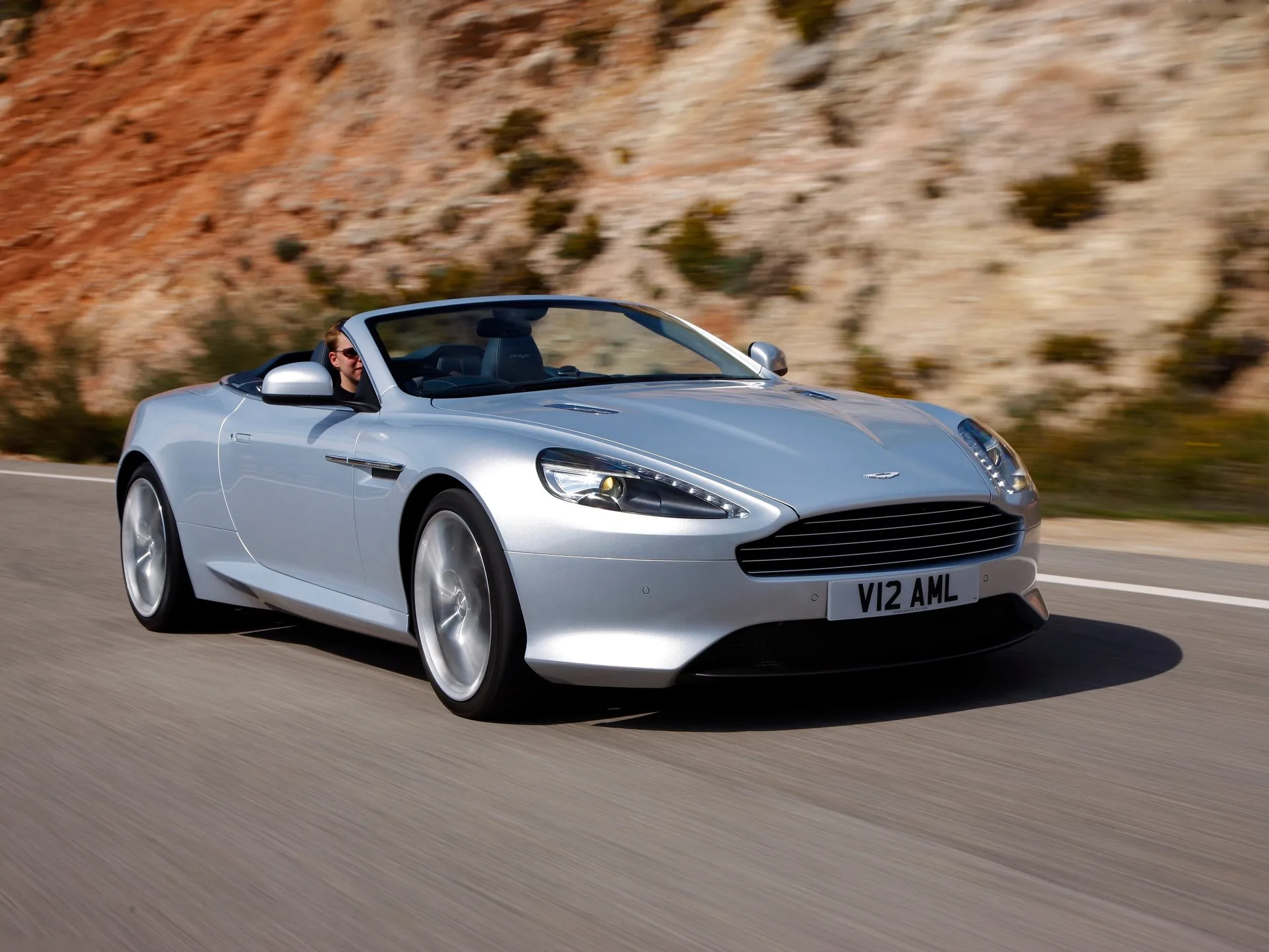 Aston Martin Virage Volante (2012)