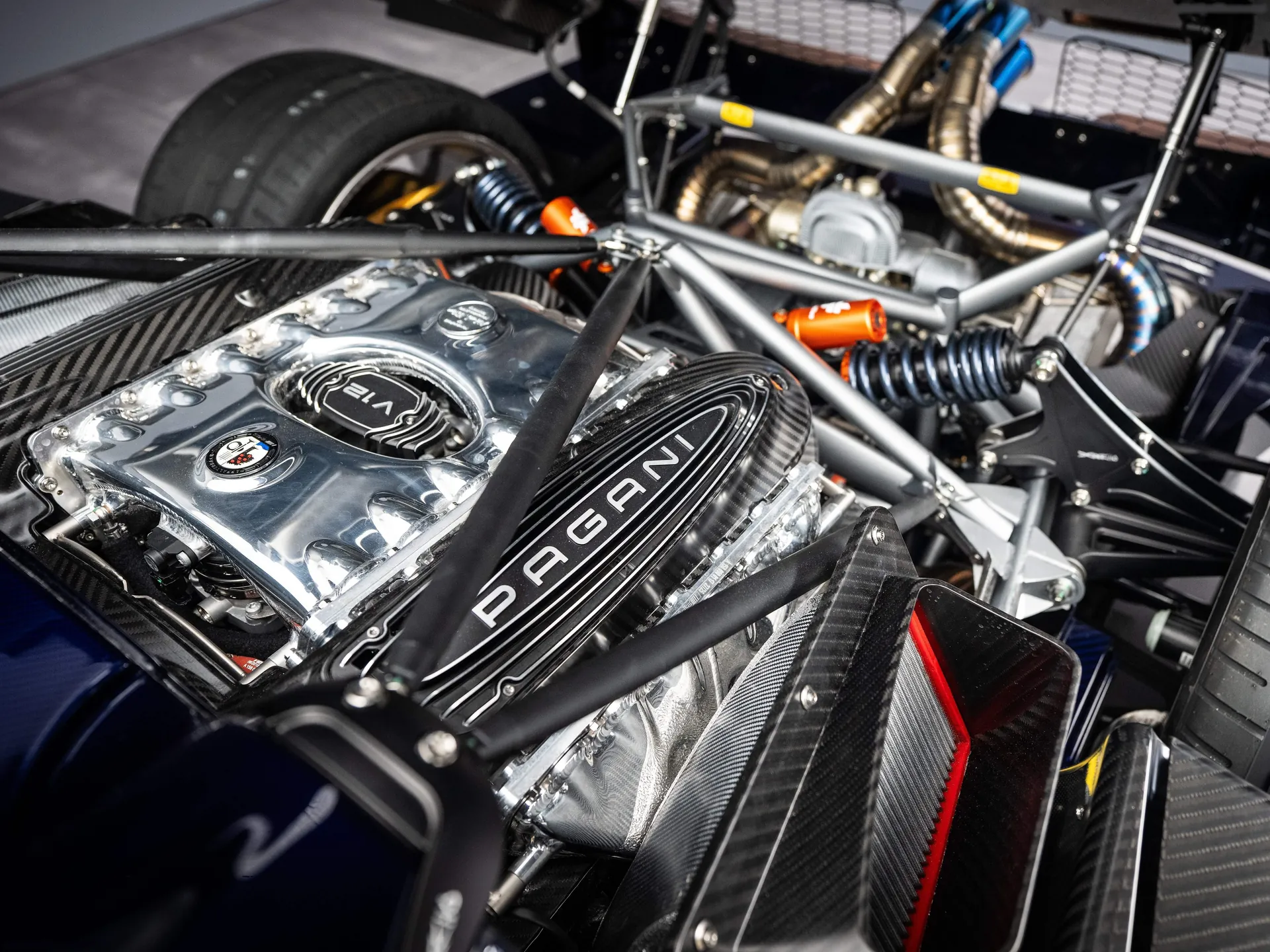 Pagani Huayra 70 Derecho (2026) - Engine Bay