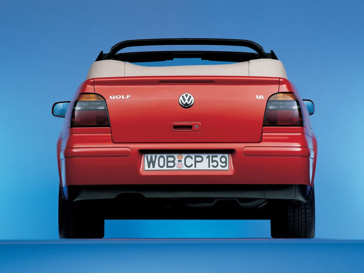 Volkswagen Golf Cabriolet (1998) - Rear