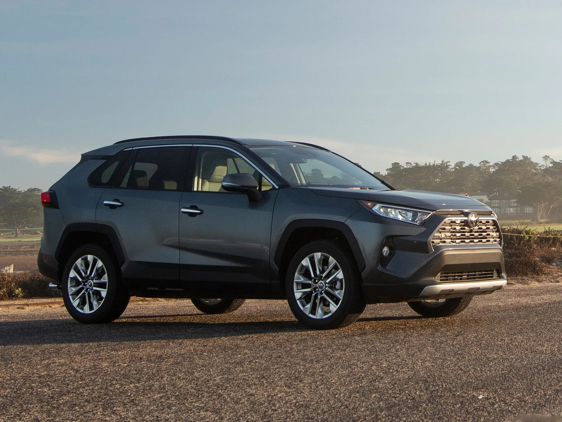 Toyota RAV4 (2019)