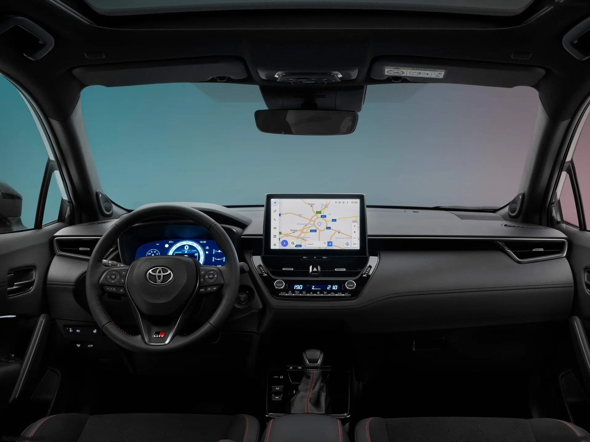 Toyota Corolla Cross (2026) – interiér