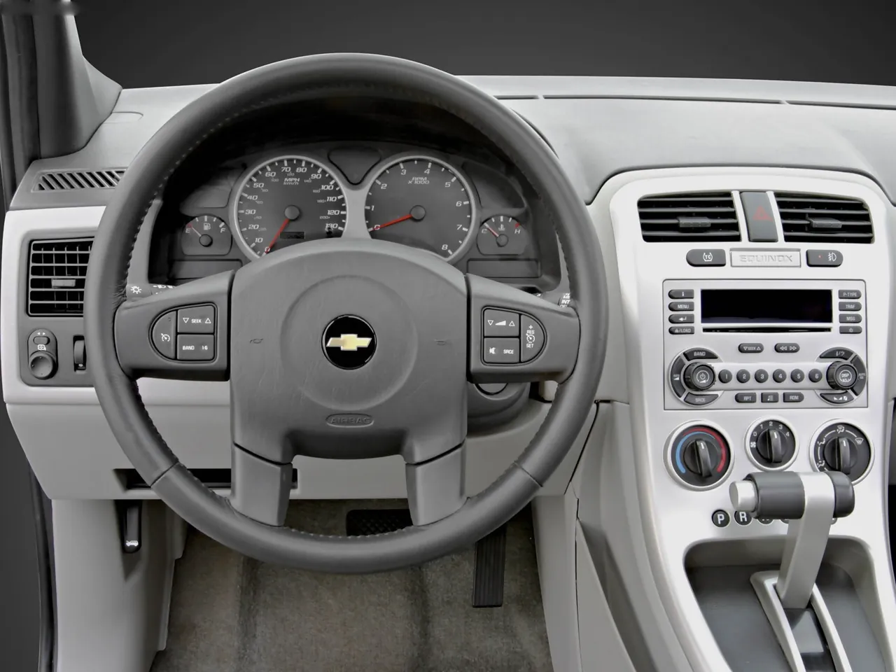 Chevrolet Equinox (2005) – interiér