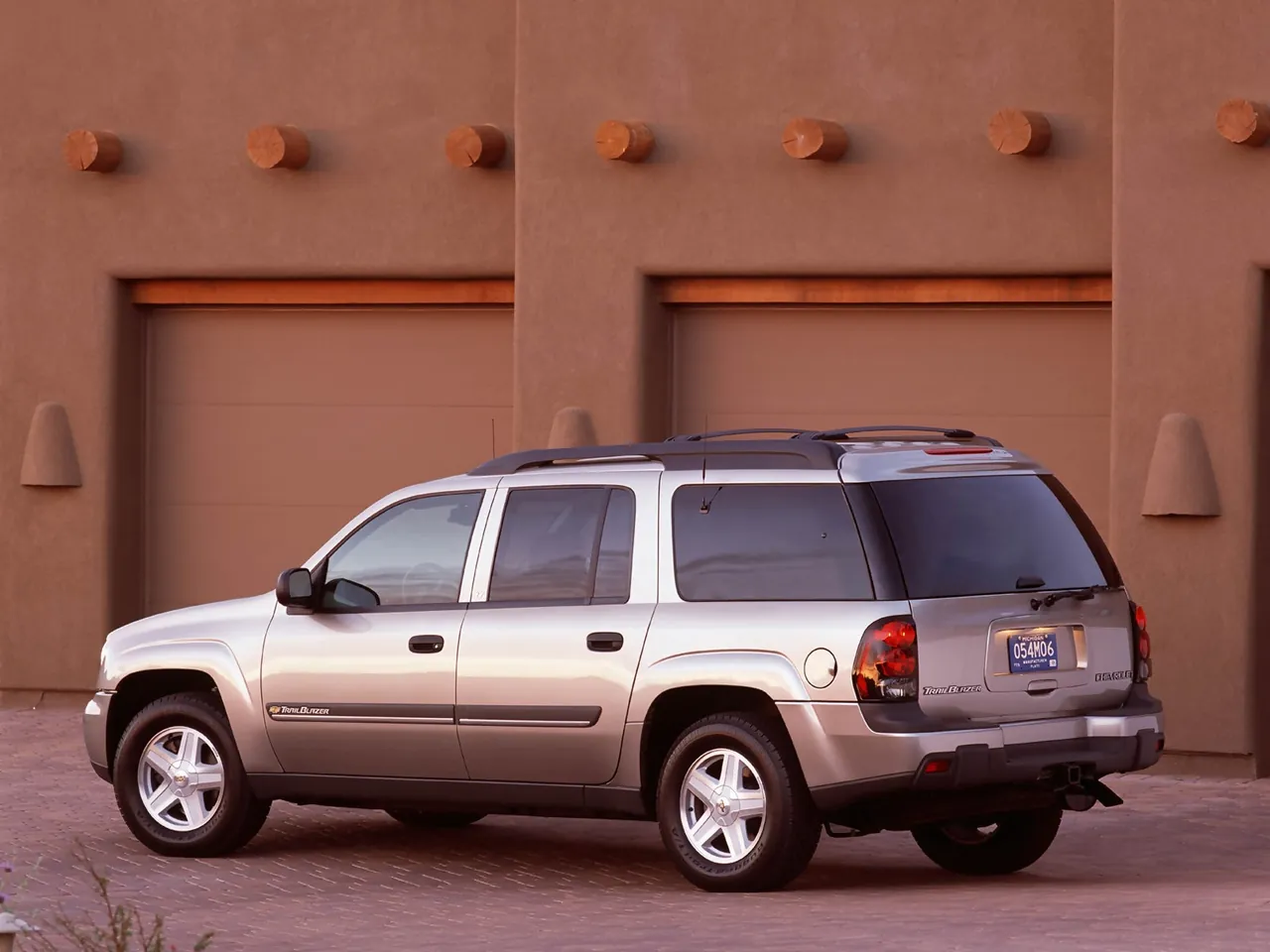 Chevrolet TrailBlazer (2002) – zadní tříčtvrteční pohled