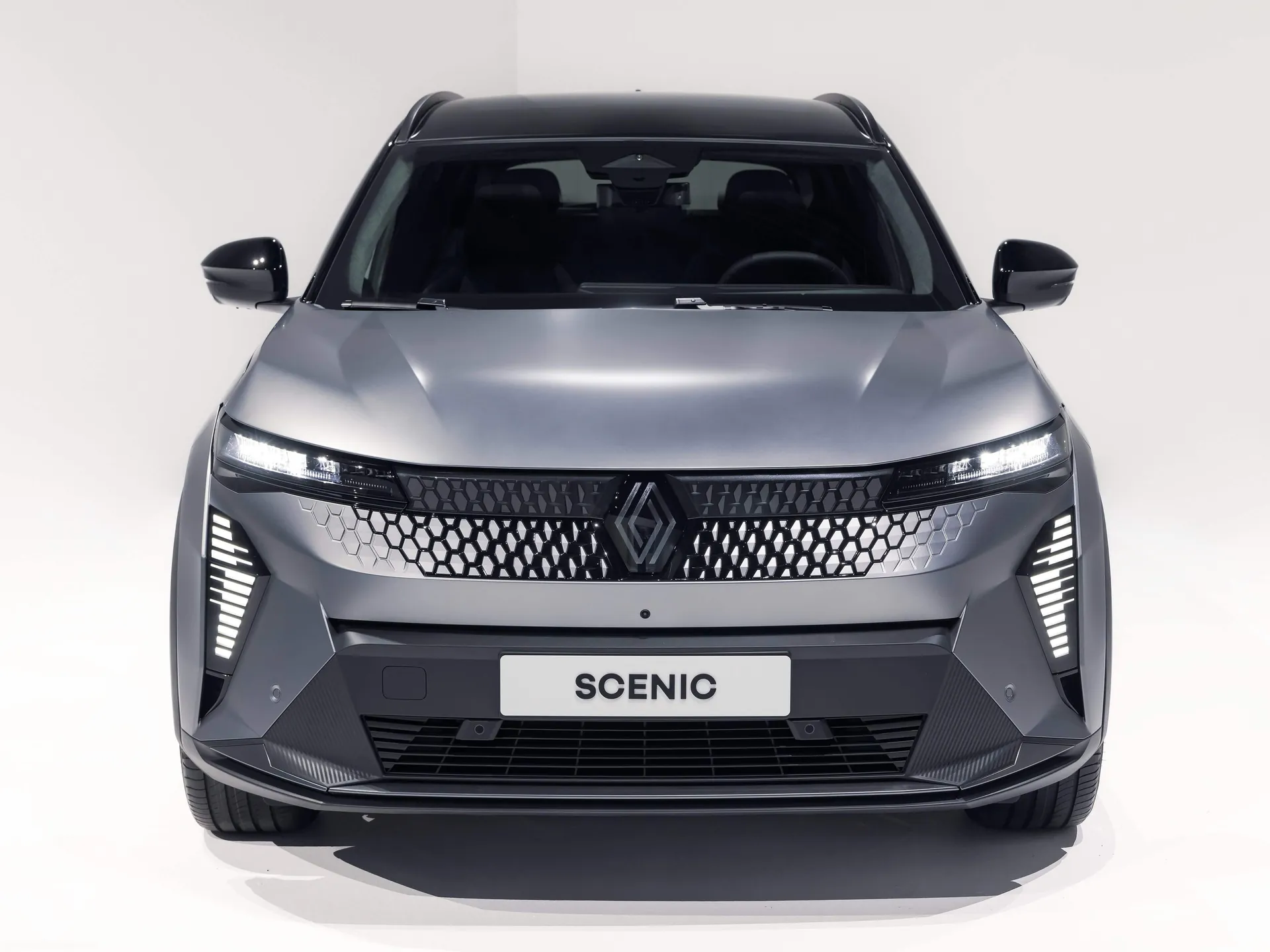 Renault Scenic E-Tech (2024) – zepředu