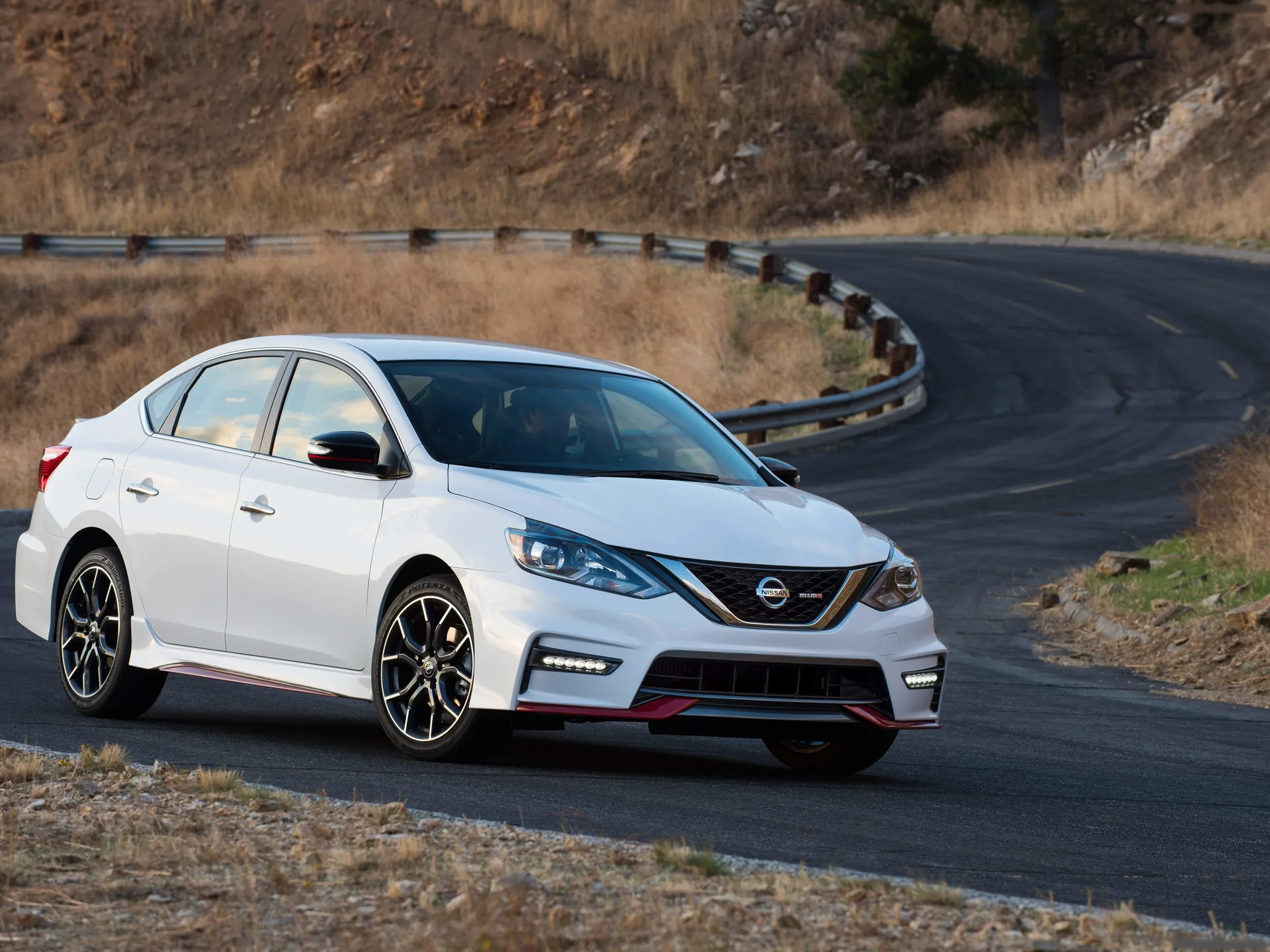 Nissan Sentra Nismo (2017)