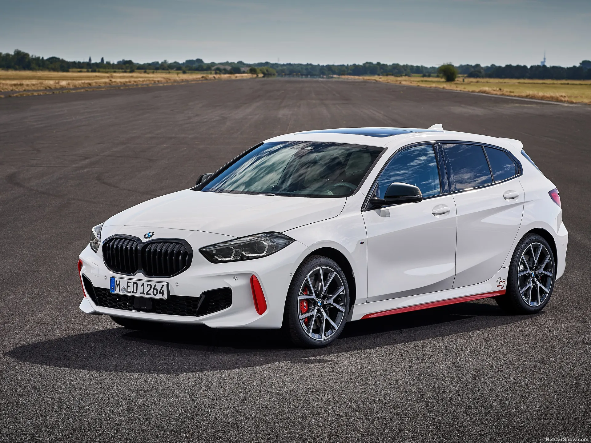 BMW 128ti (2021)