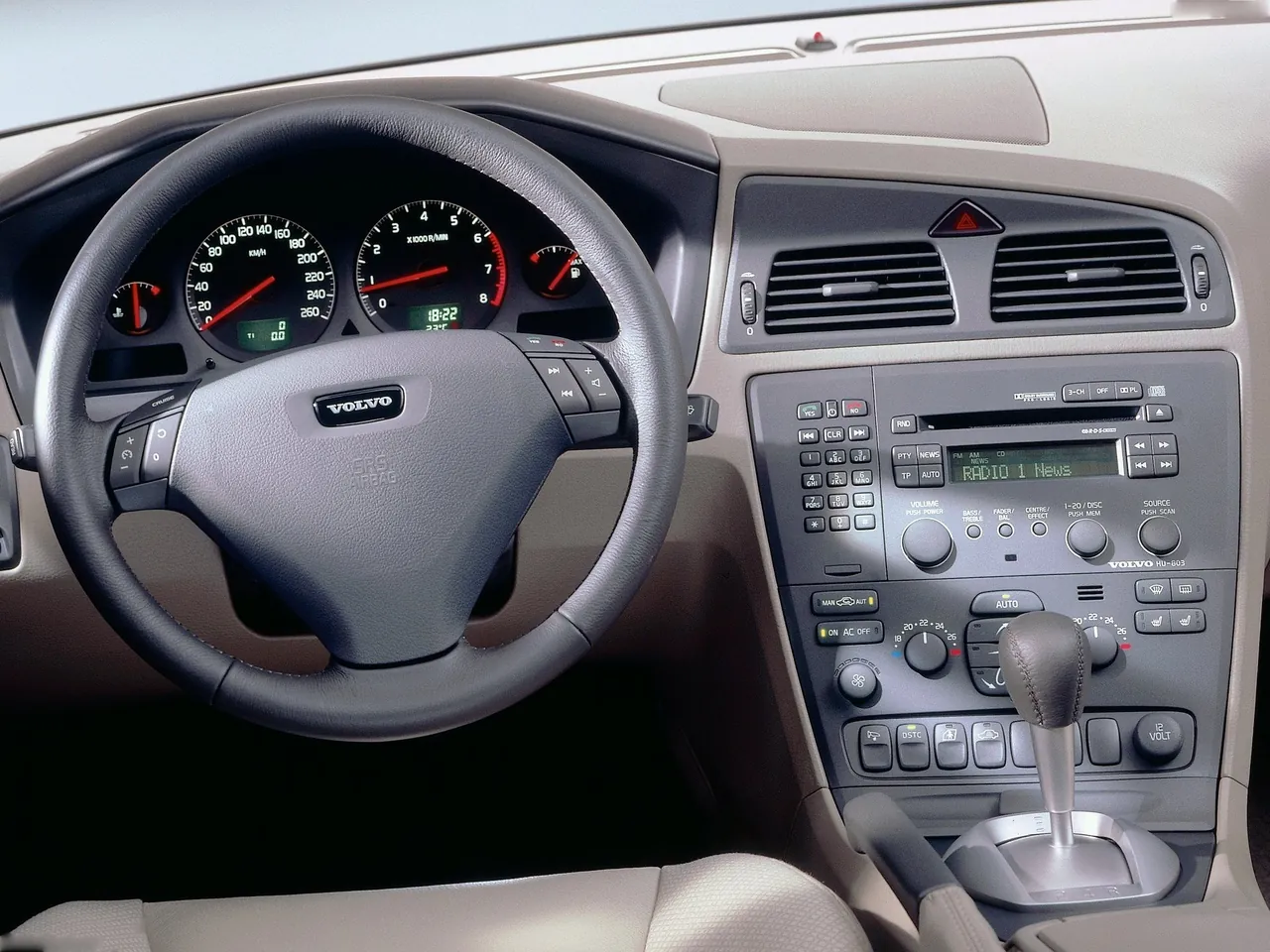 Volvo S60 (2000) – interiér