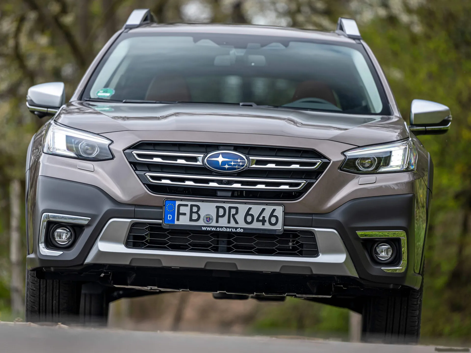 Subaru Outback [EU] (2021) – zepředu