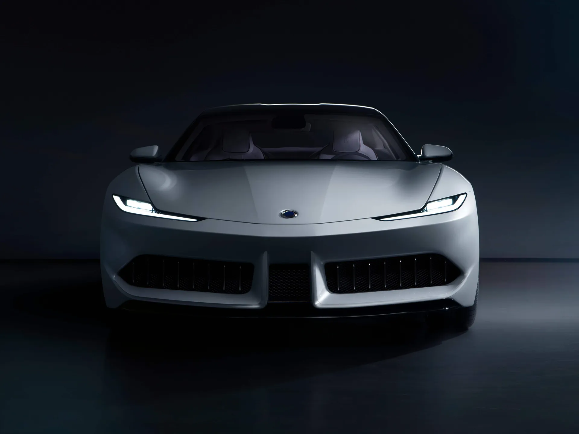 Karma GT by Pininfarina Concept (2019) – zepředu