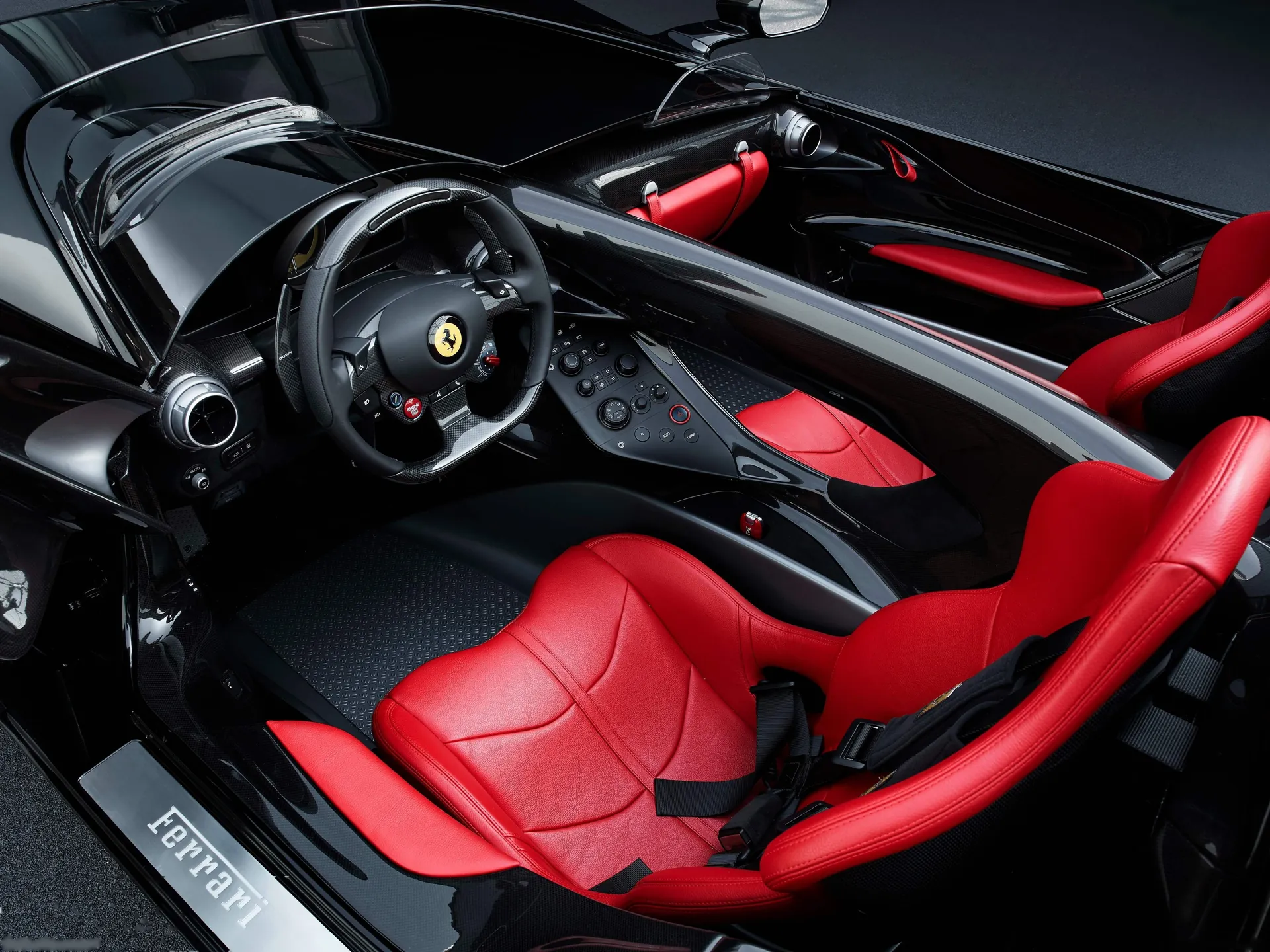 Ferrari Monza SP2 (2019) – interiér