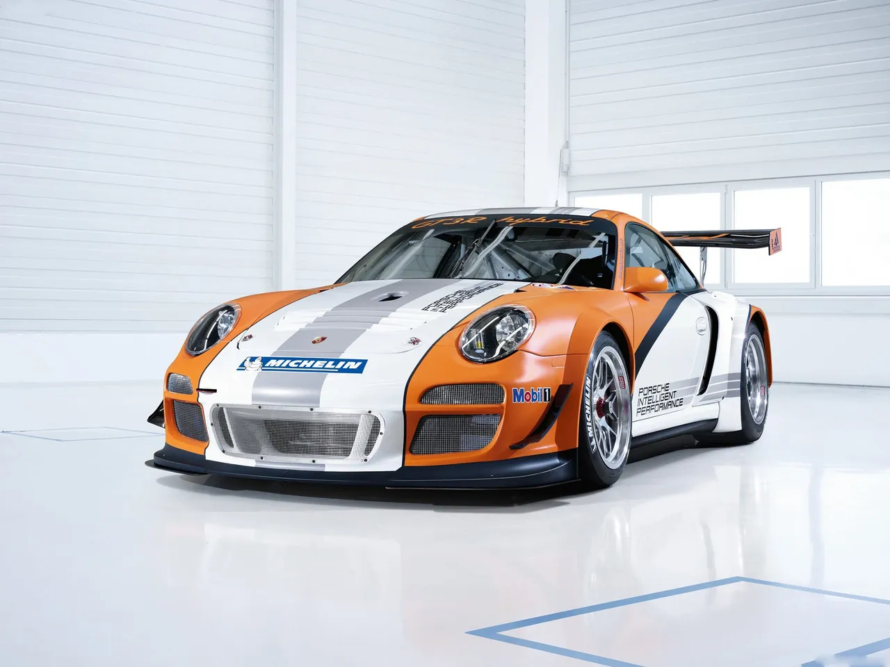 Porsche 911 GT3 R Hybrid (2011)