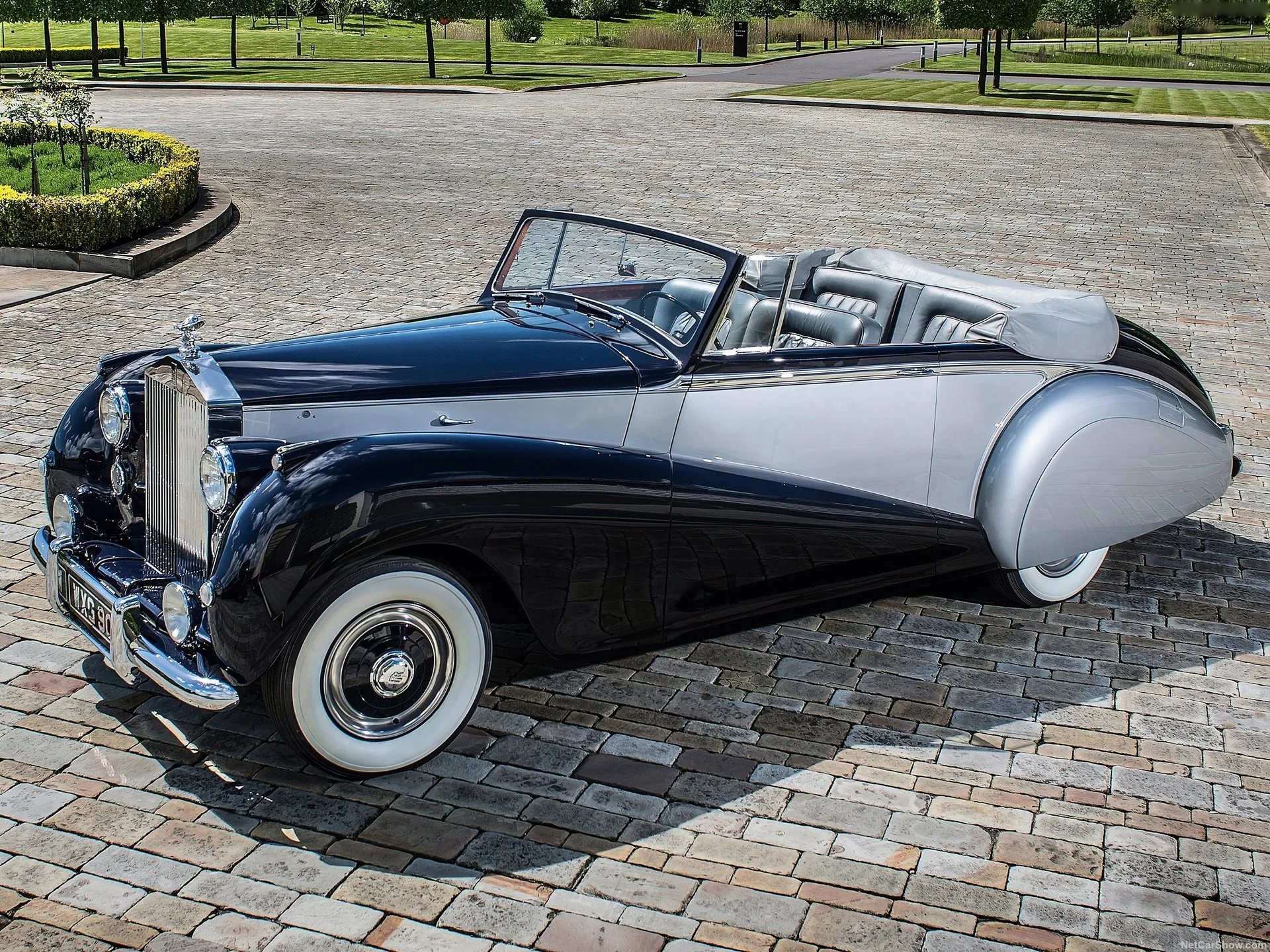 Rolls-Royce Silver Dawn Drophead (1952)