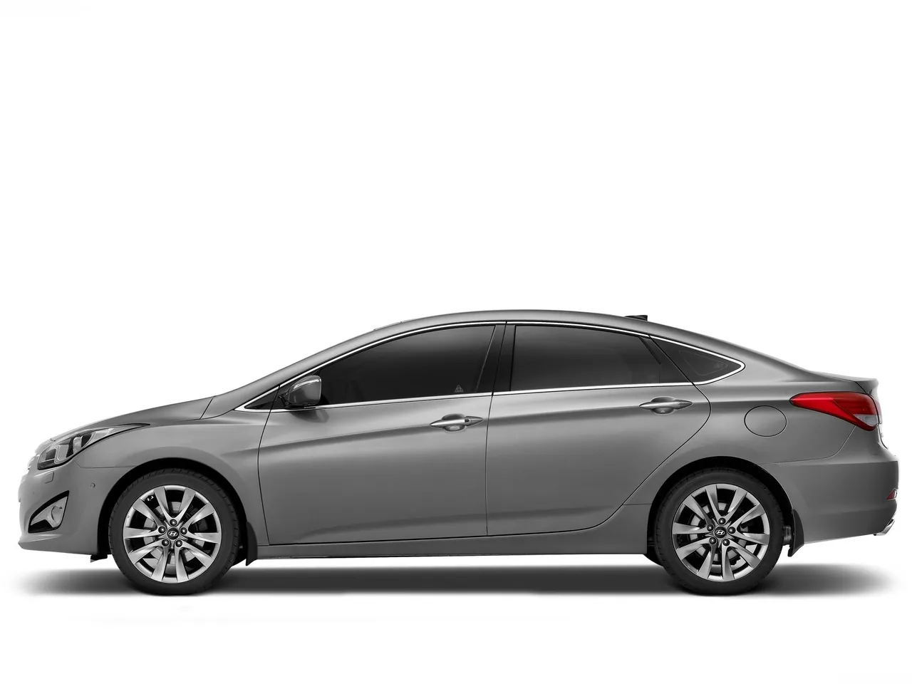 Hyundai i40 (2012) – boční profil