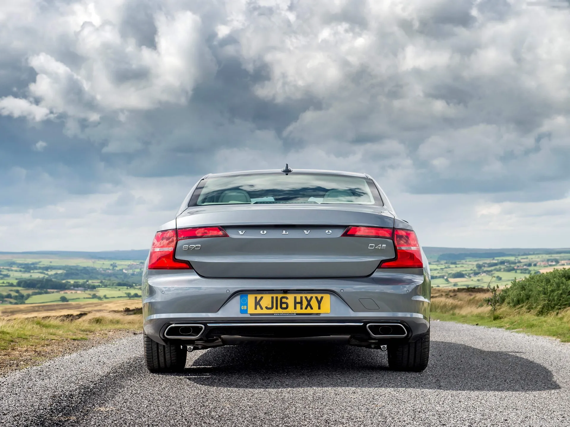 Volvo S90 (2017) – zezadu