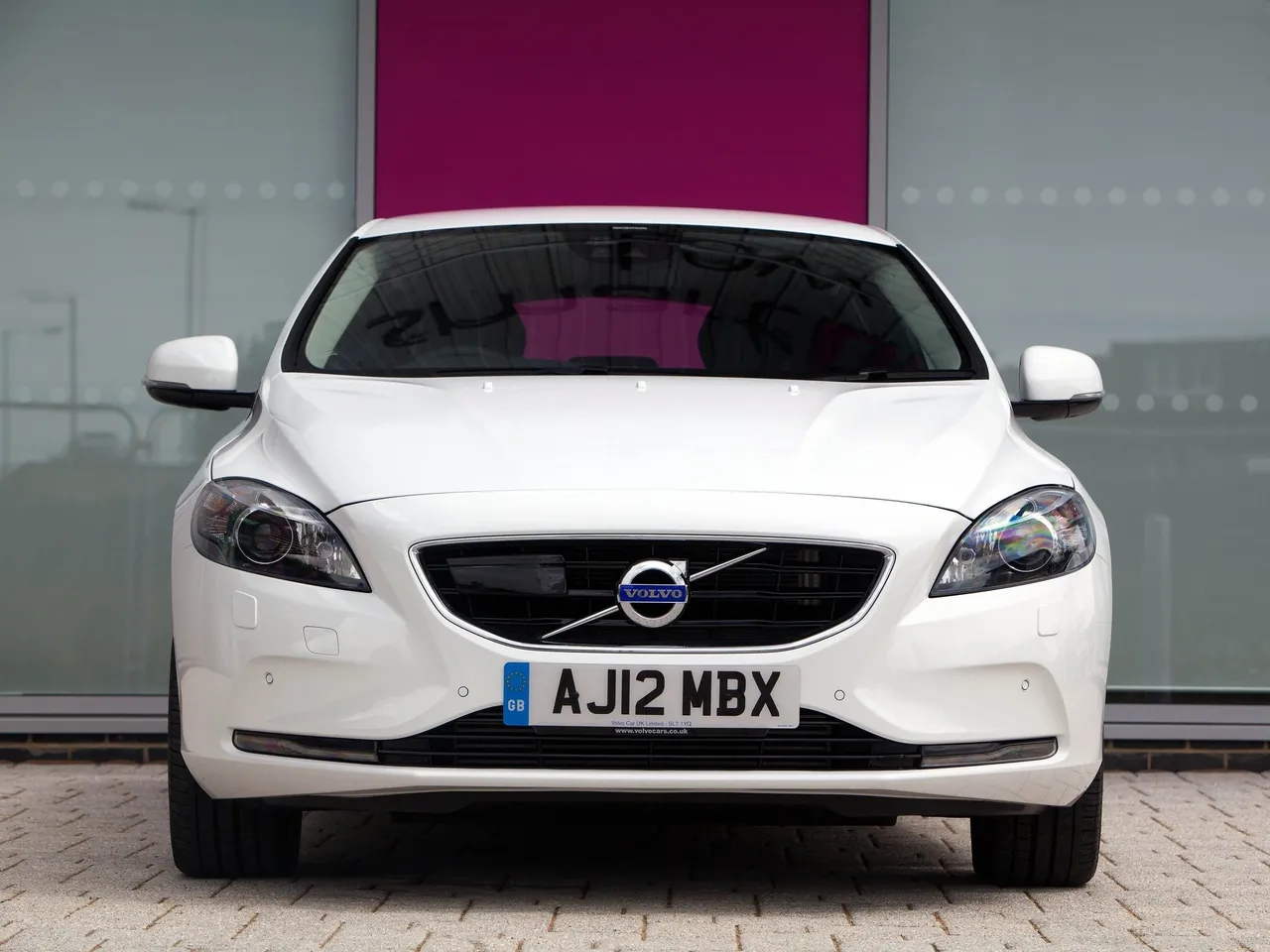 Volvo V40 (2013) – zepředu