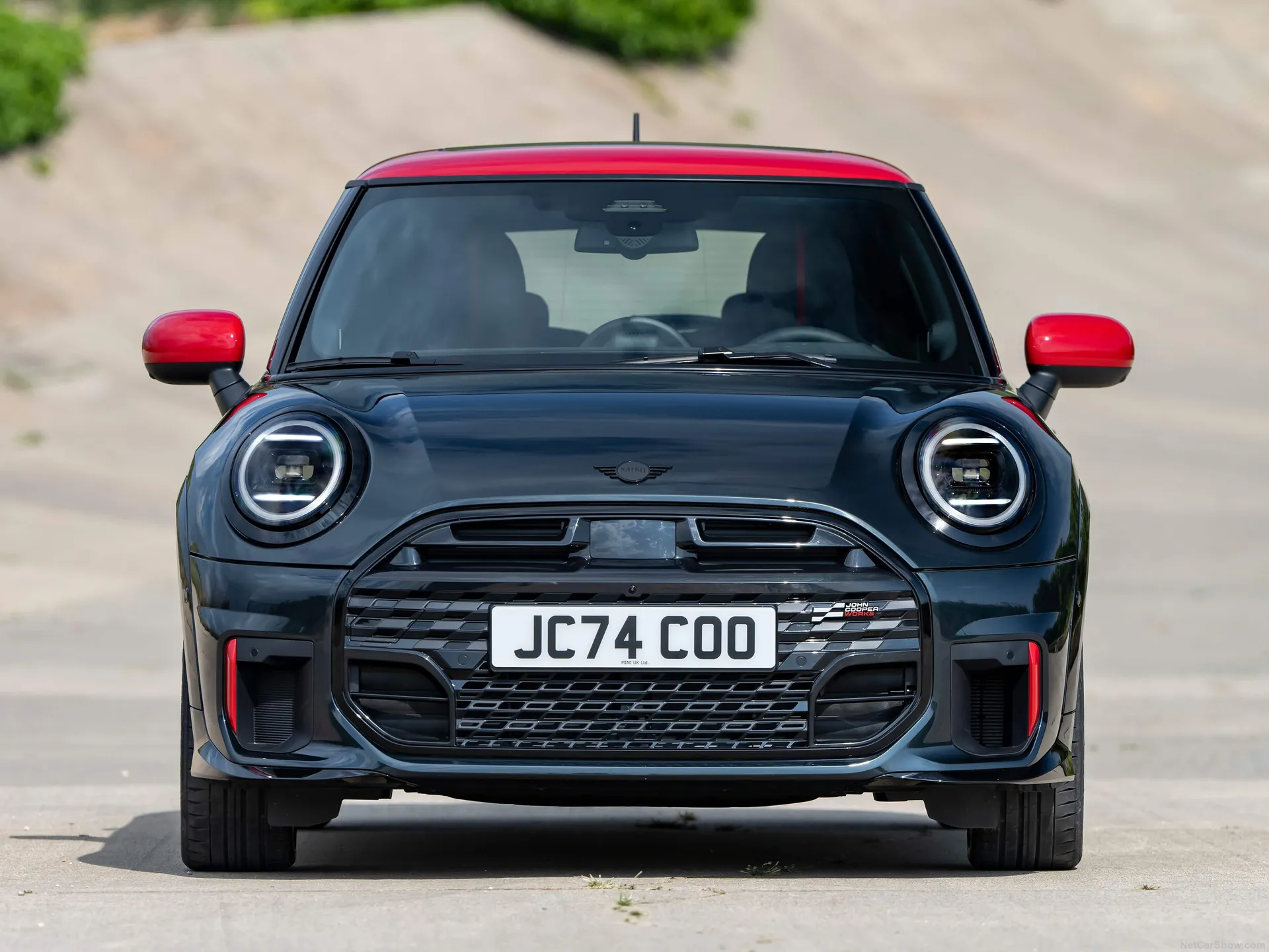 Mini John Cooper Works (2025) – zepředu