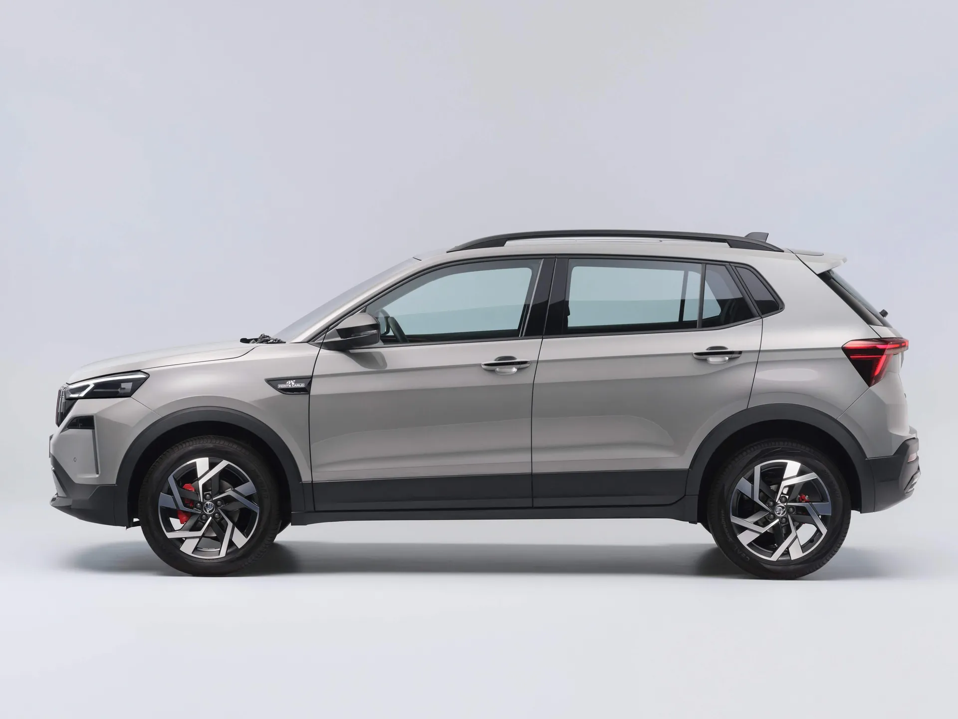 Skoda Kushaq (2027) – boční profil
