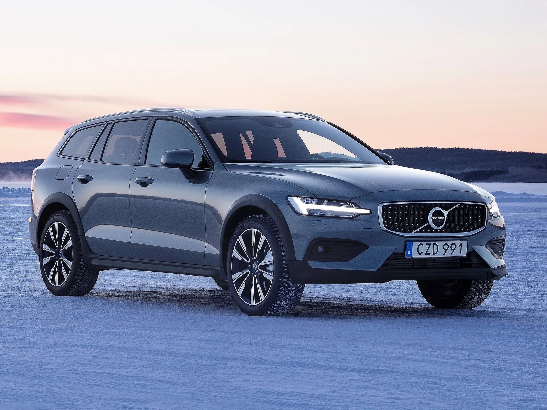 Volvo V60 Cross Country (2019)