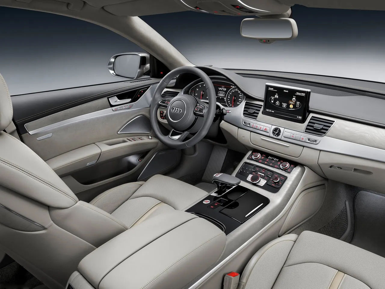 Audi A8L (2014) – interiér