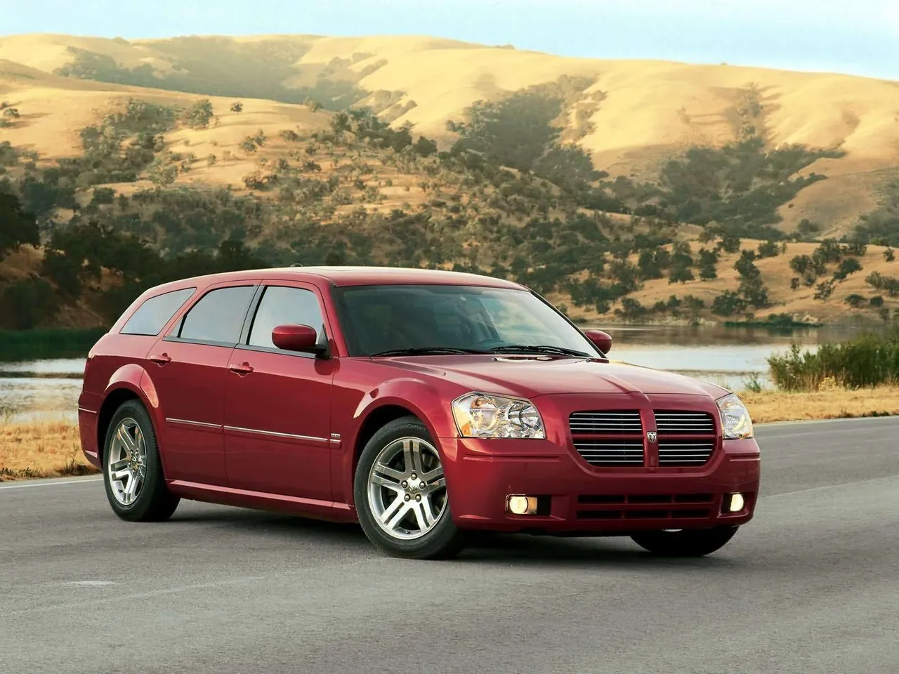 Dodge Magnum RT (2005)