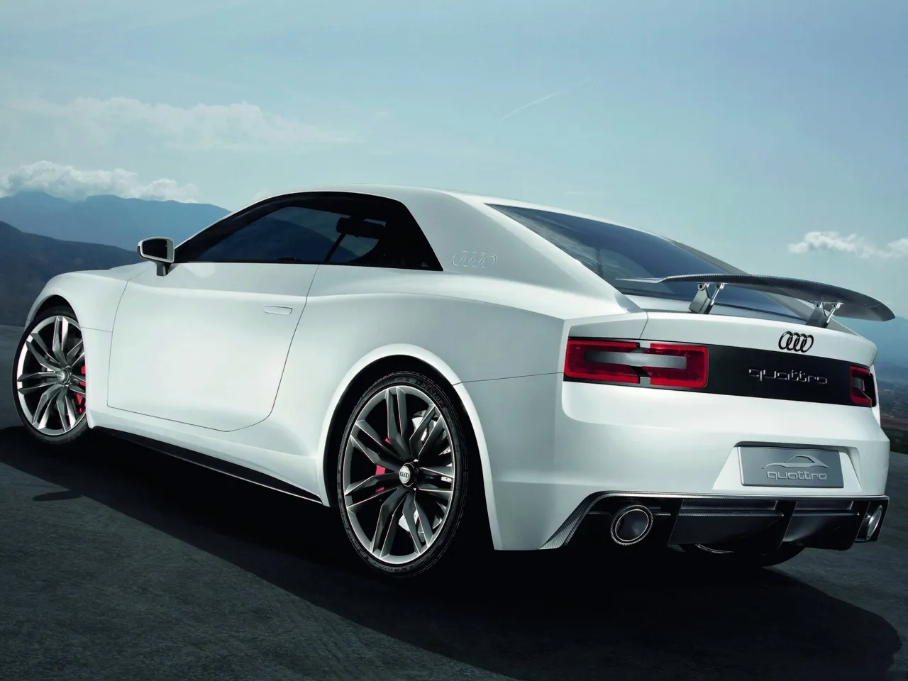 Audi quattro Concept (2010) – zadní tříčtvrteční pohled