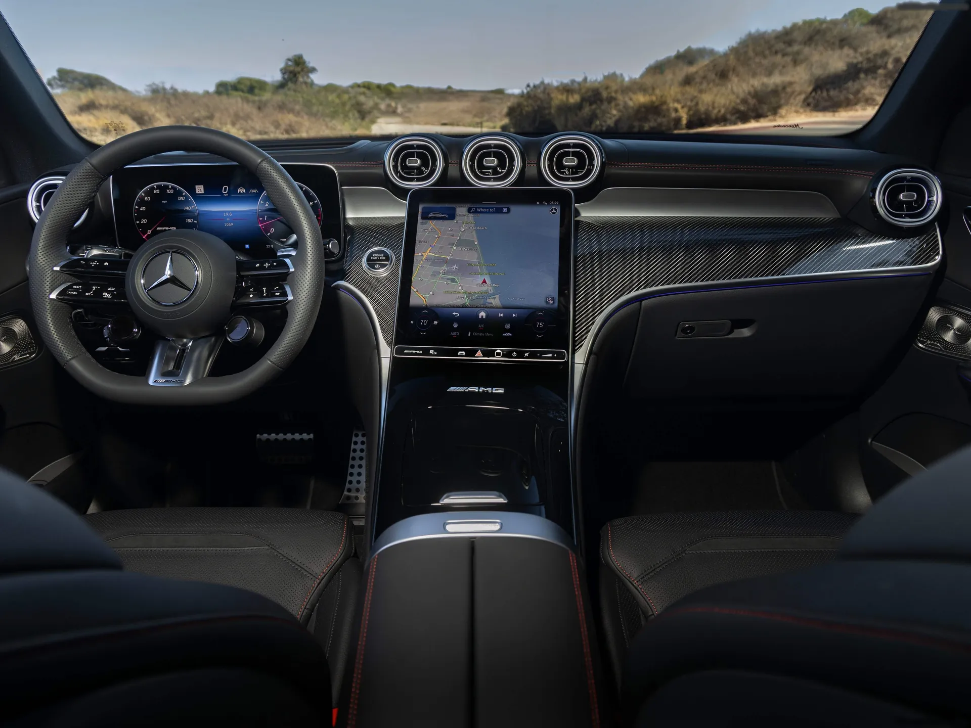 Mercedes-Benz GLC53 AMG [US] (2027) – interiér