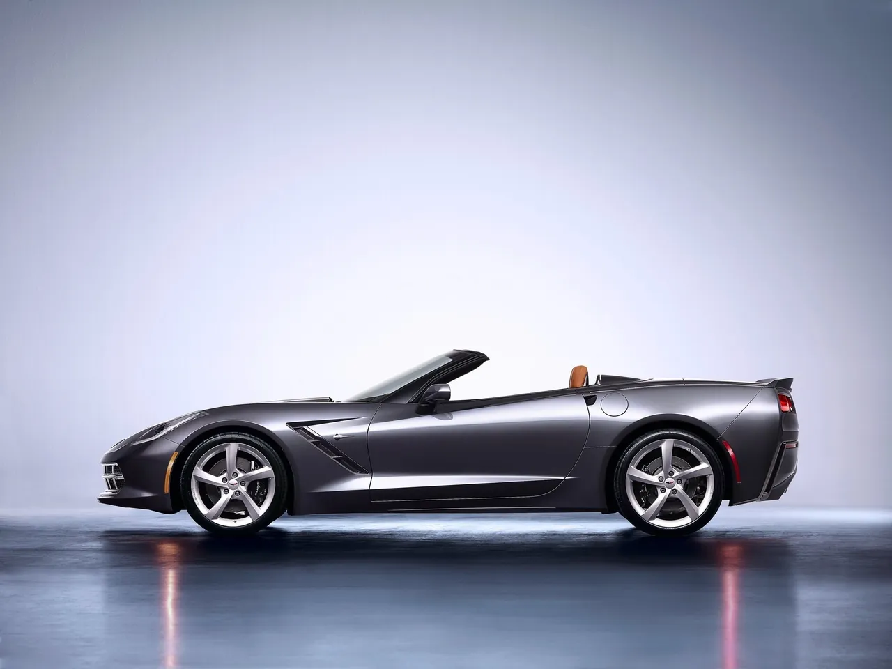 Chevrolet Corvette C7 Stingray Convertible (2014) – boční profil
