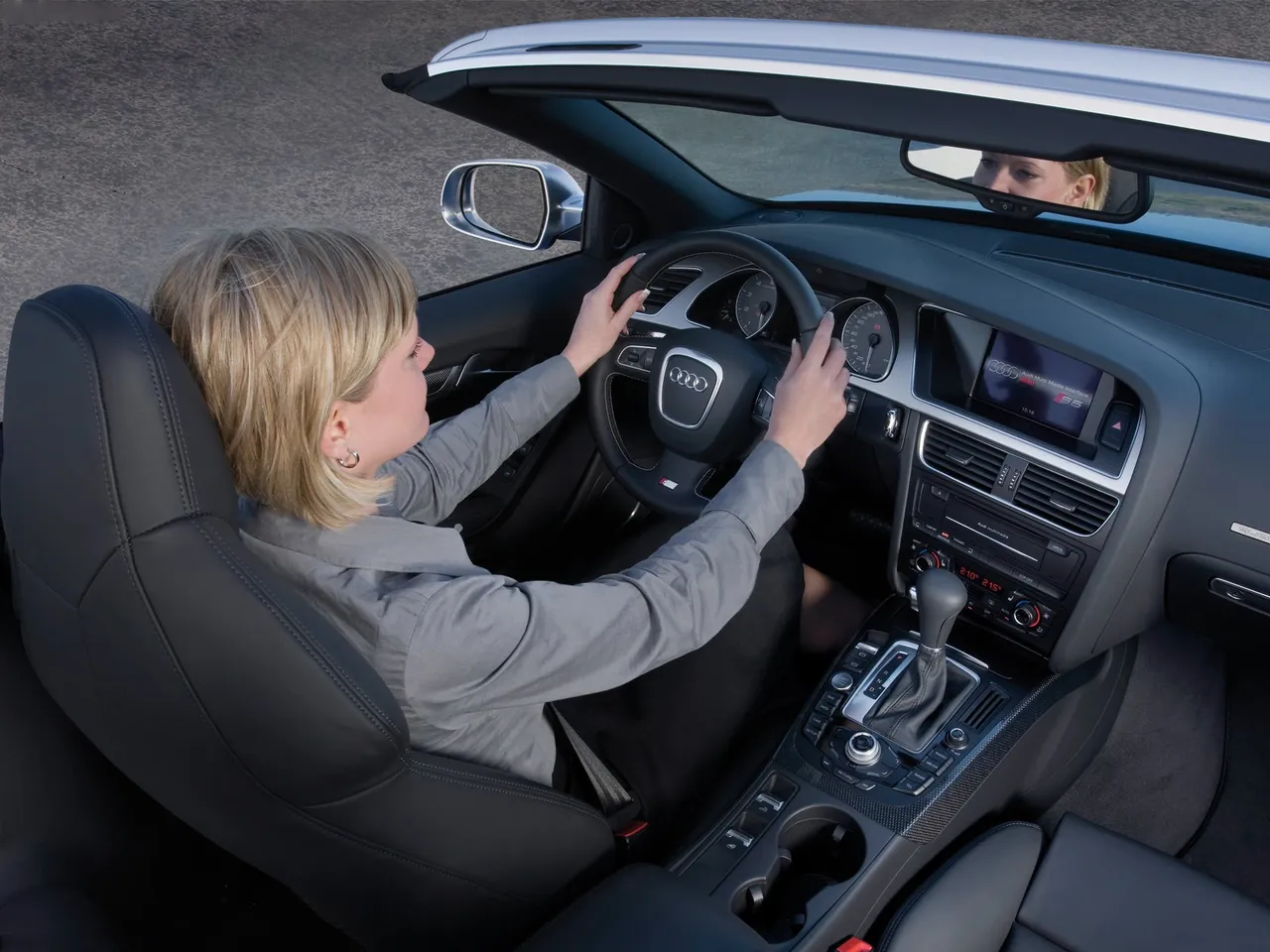 Audi S5 Cabriolet (2010) – interiér