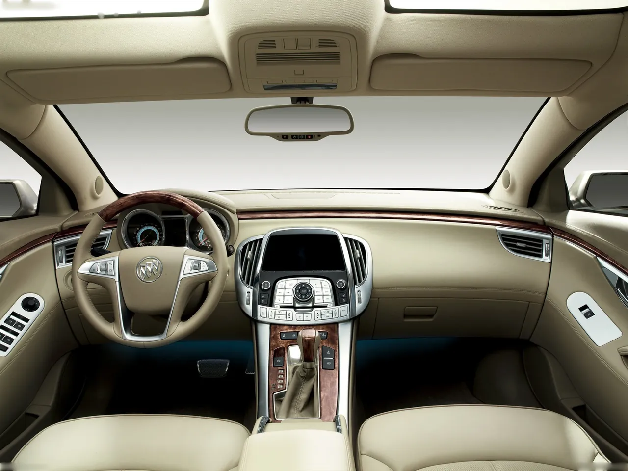 Buick Invicta Concept (2008) – interiér