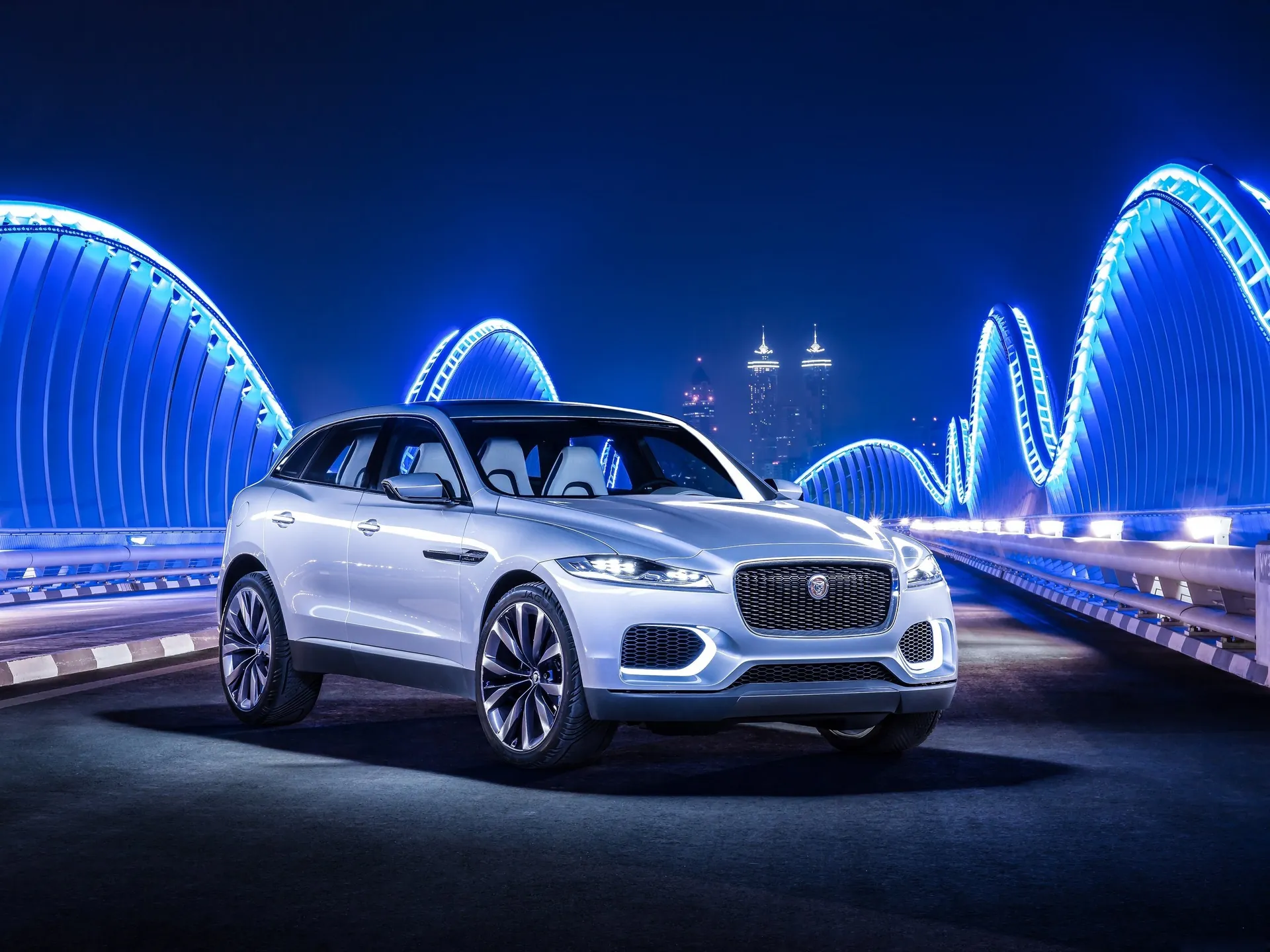 Jaguar C-X17 Concept (2013)