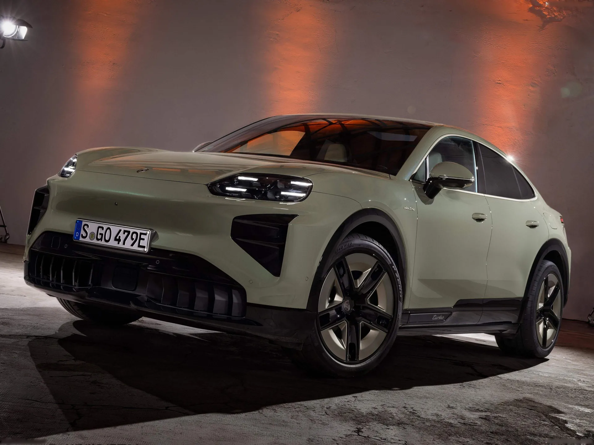 Porsche Cayenne Turbo Coupe Electric (2027)