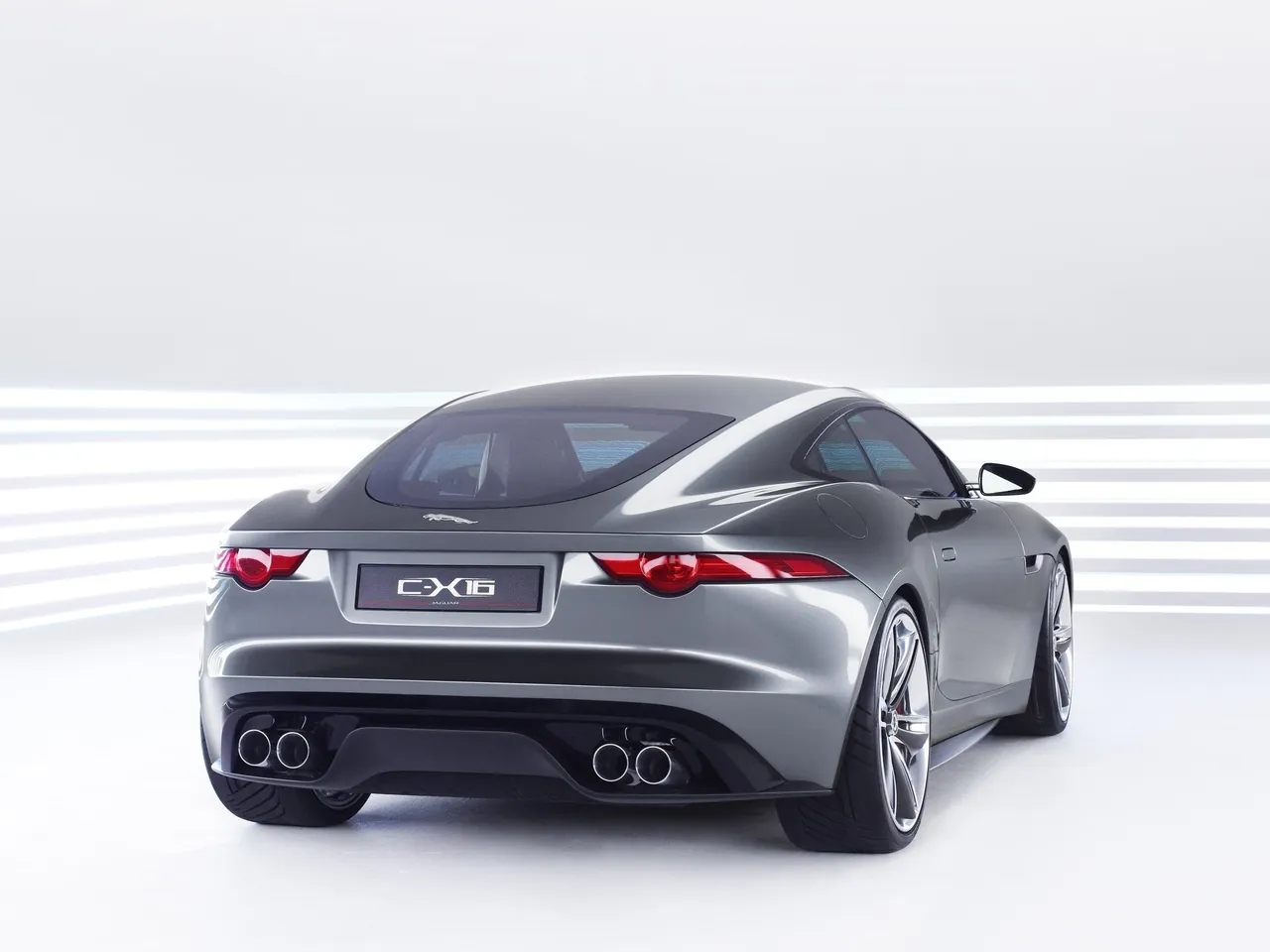 Jaguar C-X16 Concept (2011) – zadní tříčtvrteční pohled