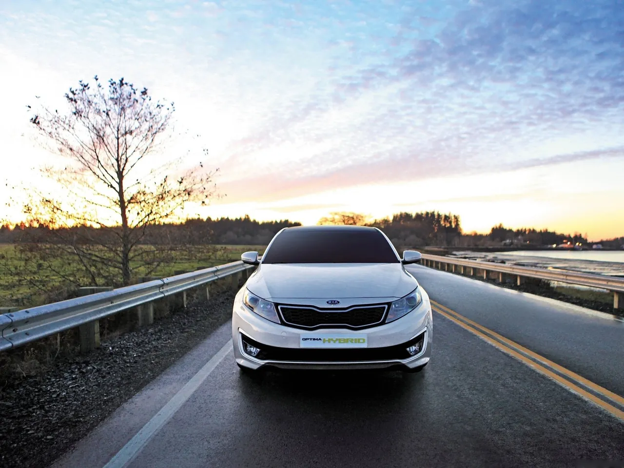 Kia Optima Hybrid (2011) – zepředu
