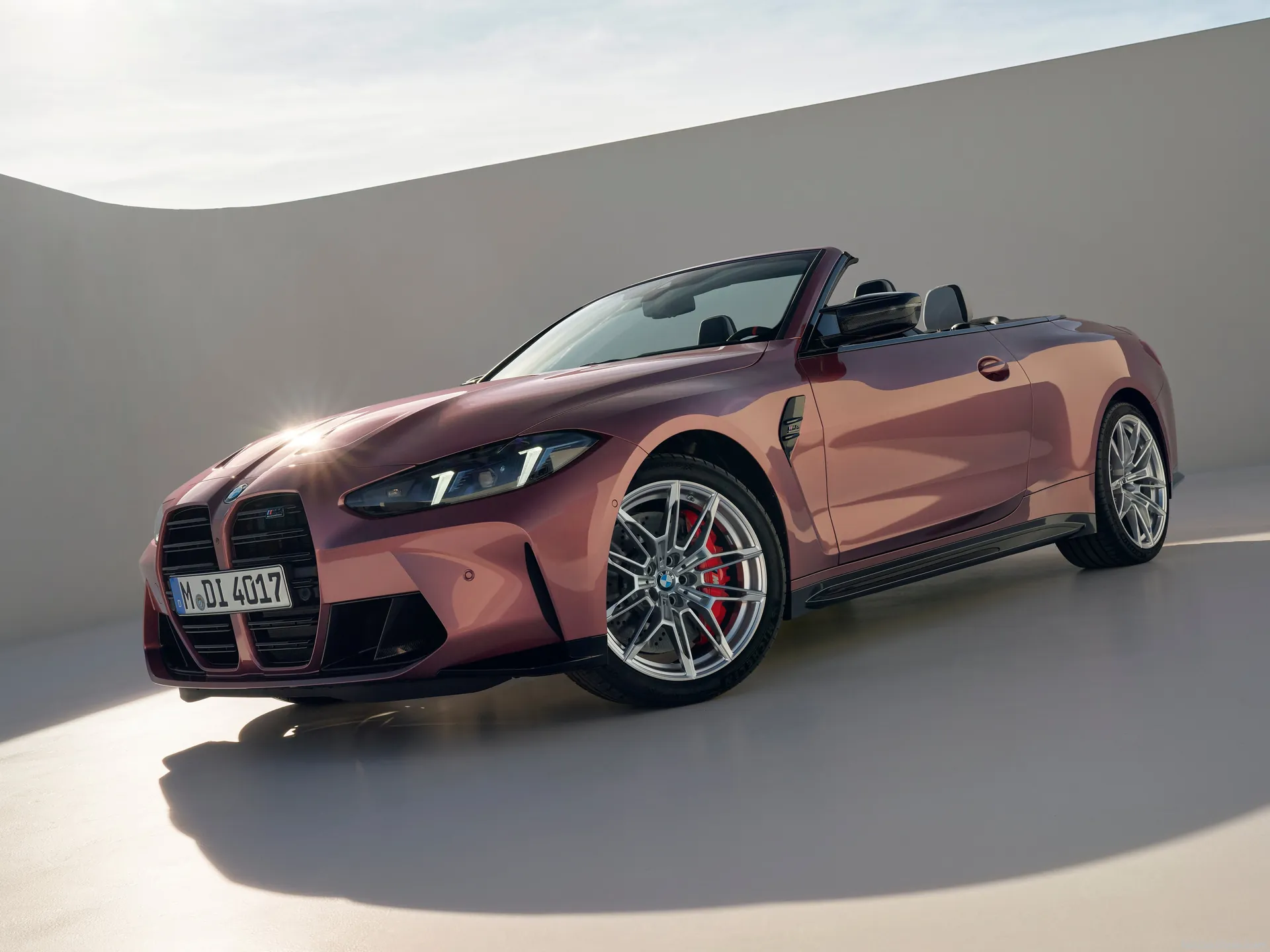 BMW M4 Convertible (2025)