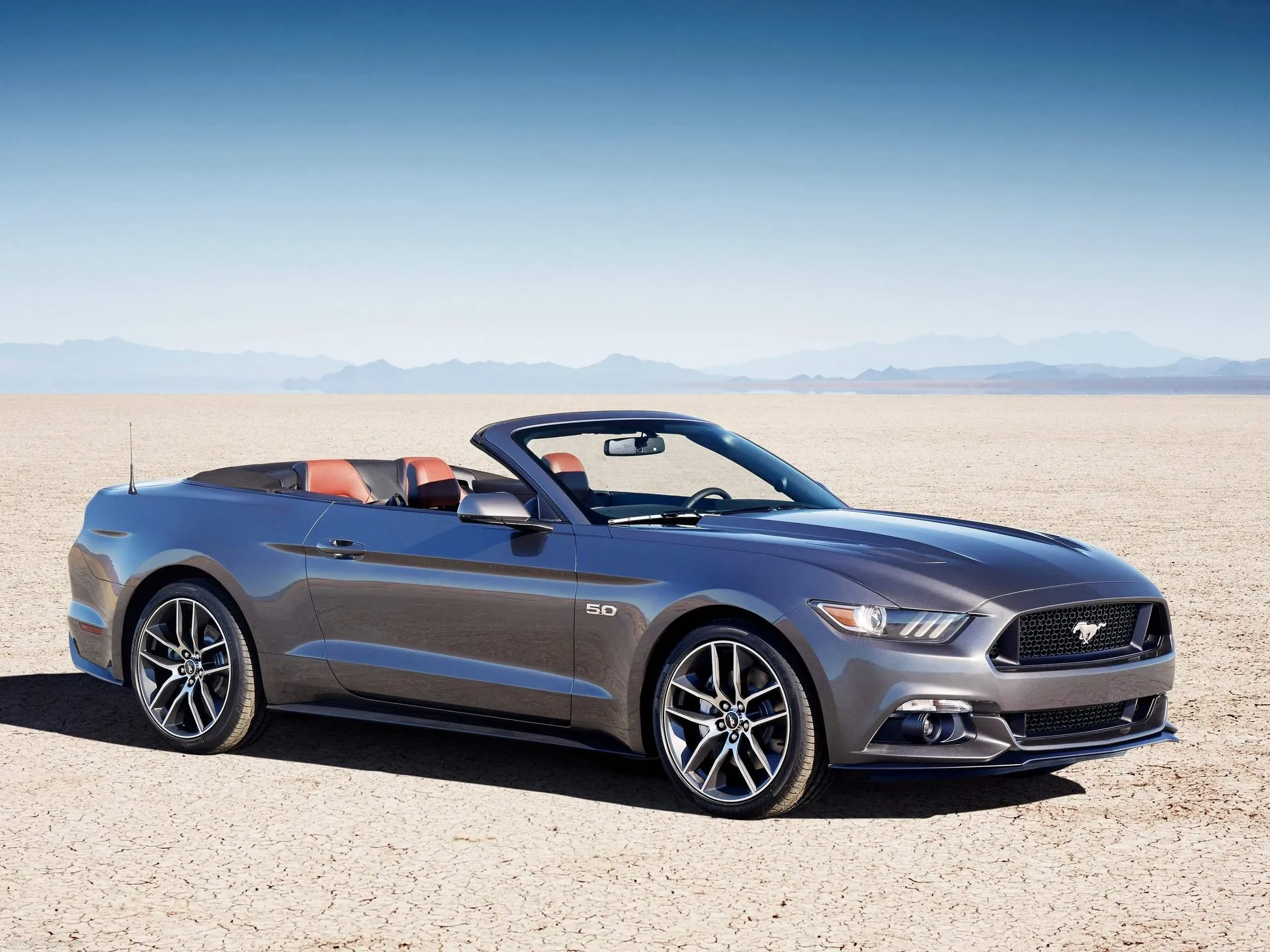 Ford Mustang Convertible (2015)