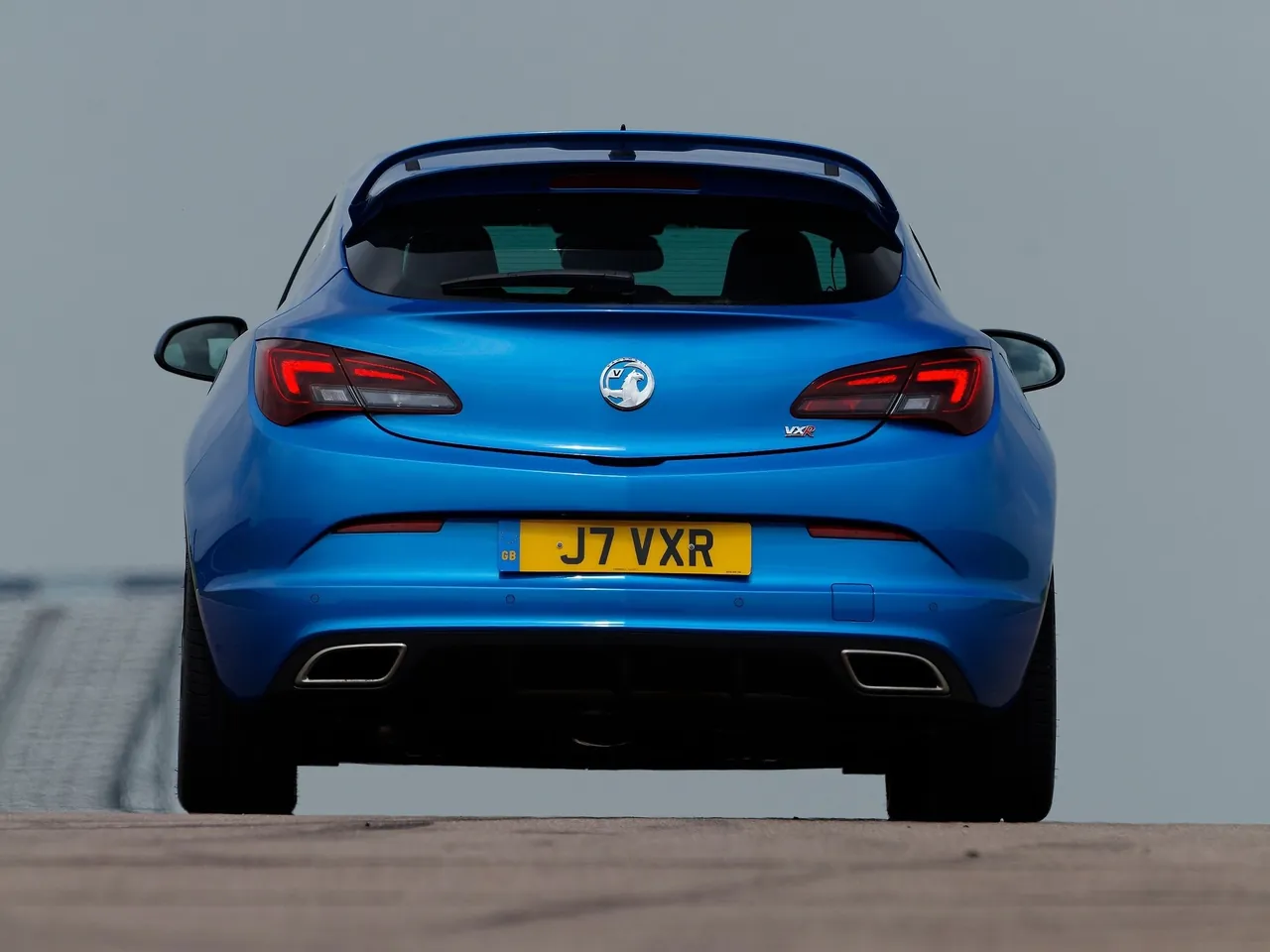 Vauxhall Astra VXR (2013) – zezadu