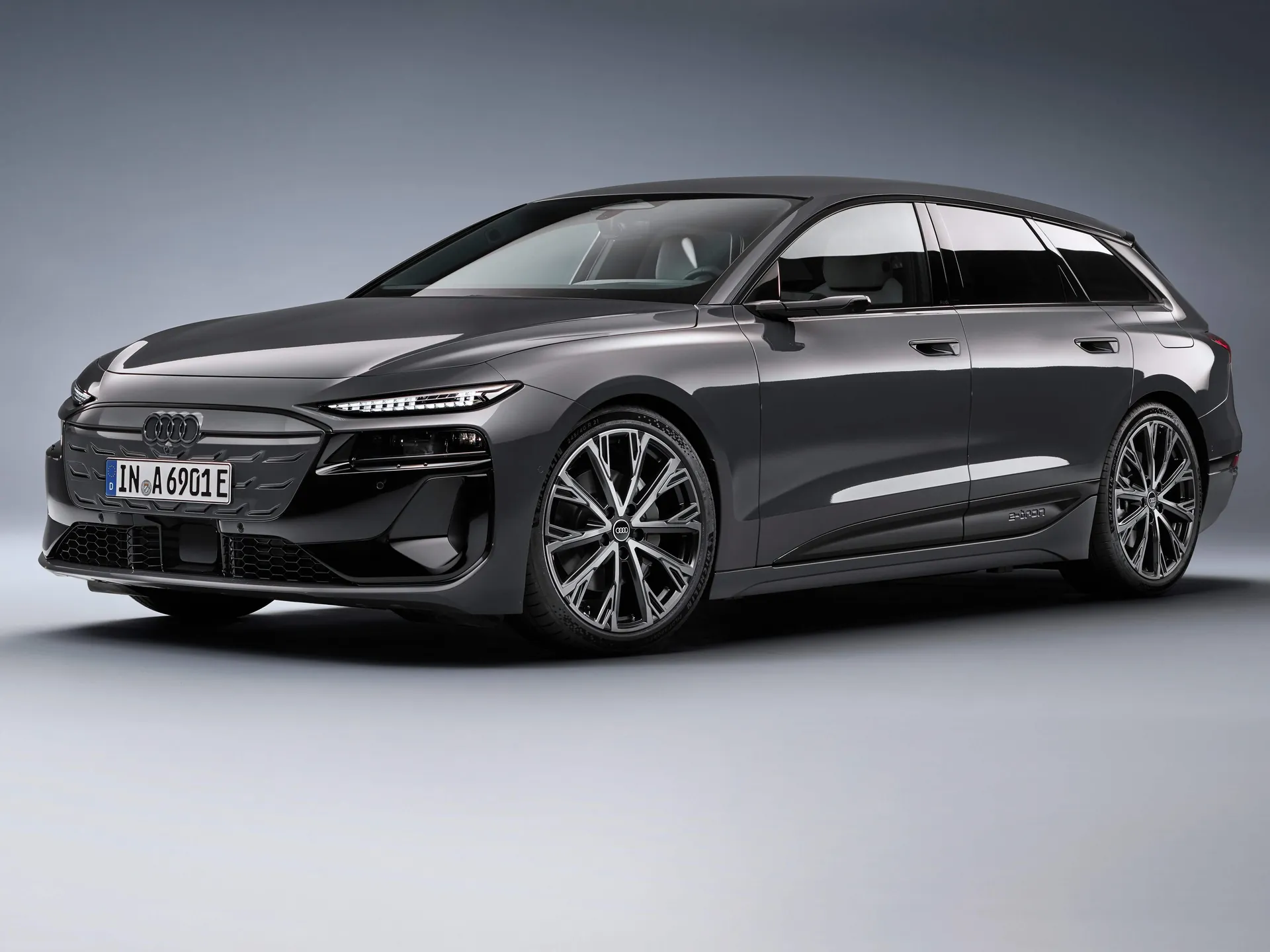 Audi A6 Avant e-tron (2025)