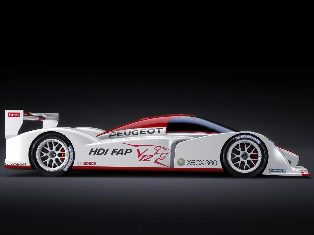 Peugeot 908 V12 HDi DPFS (2007) – boční profil