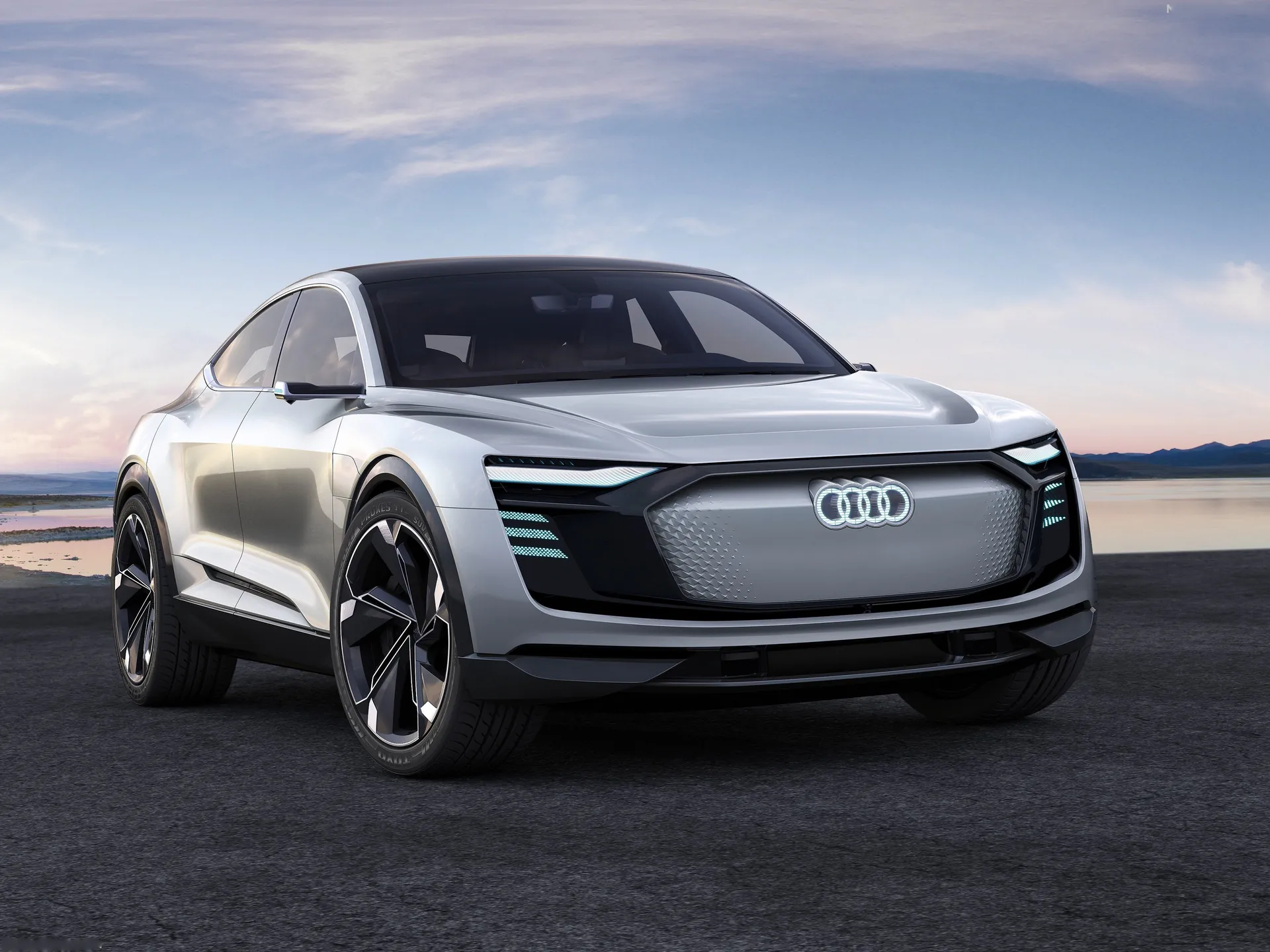 Audi e-tron Sportback Concept (2017)