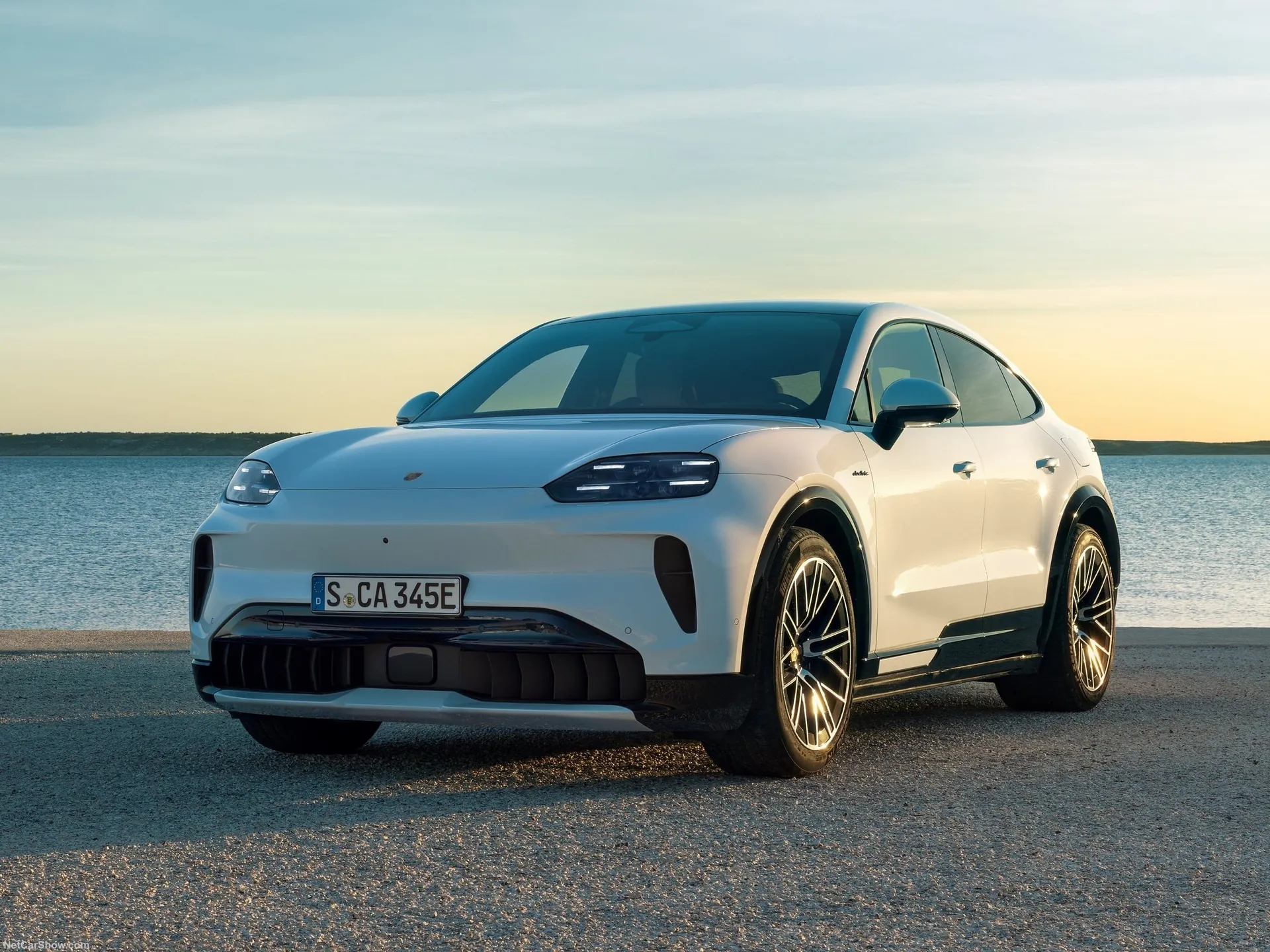 Porsche Cayenne S Coupe Electric (2027)