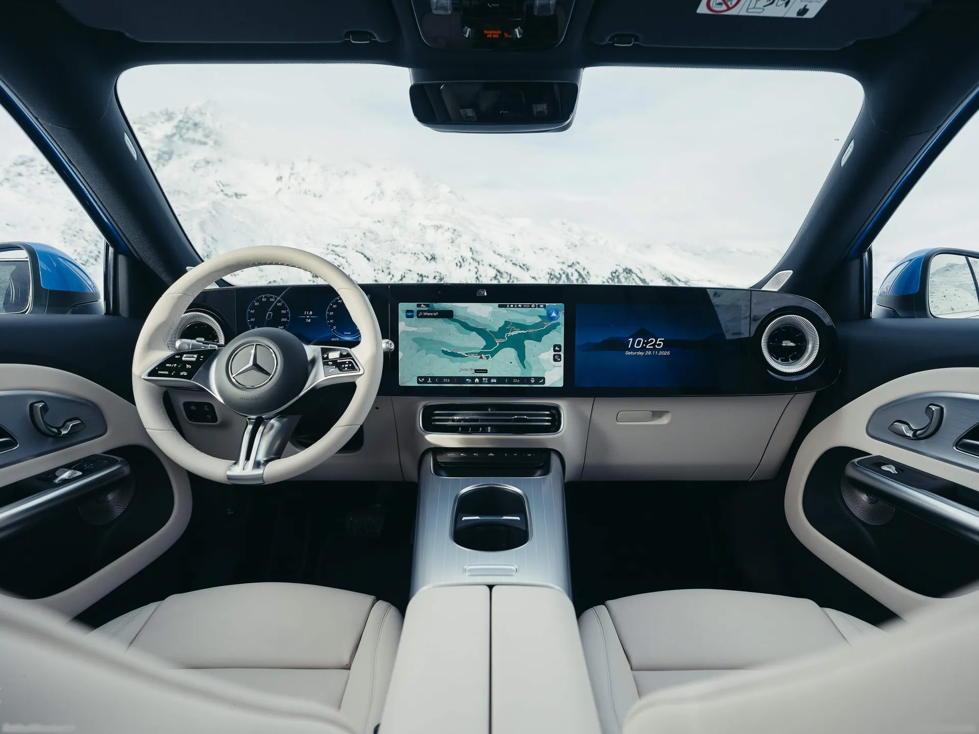 Mercedes-Benz GLB (2027) – interiér