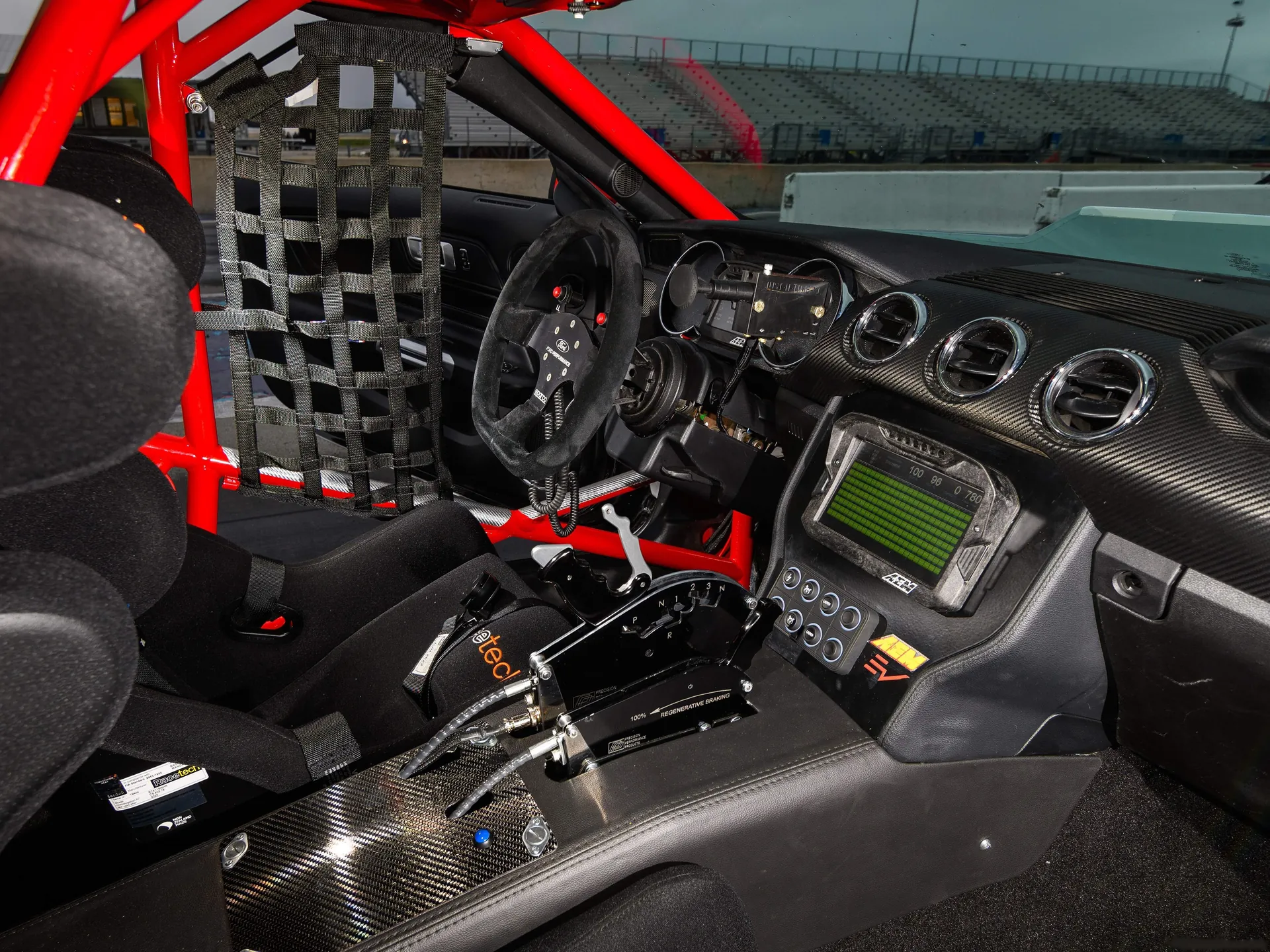 Ford Mustang Cobra Jet 1400 Concept (2020) – interiér