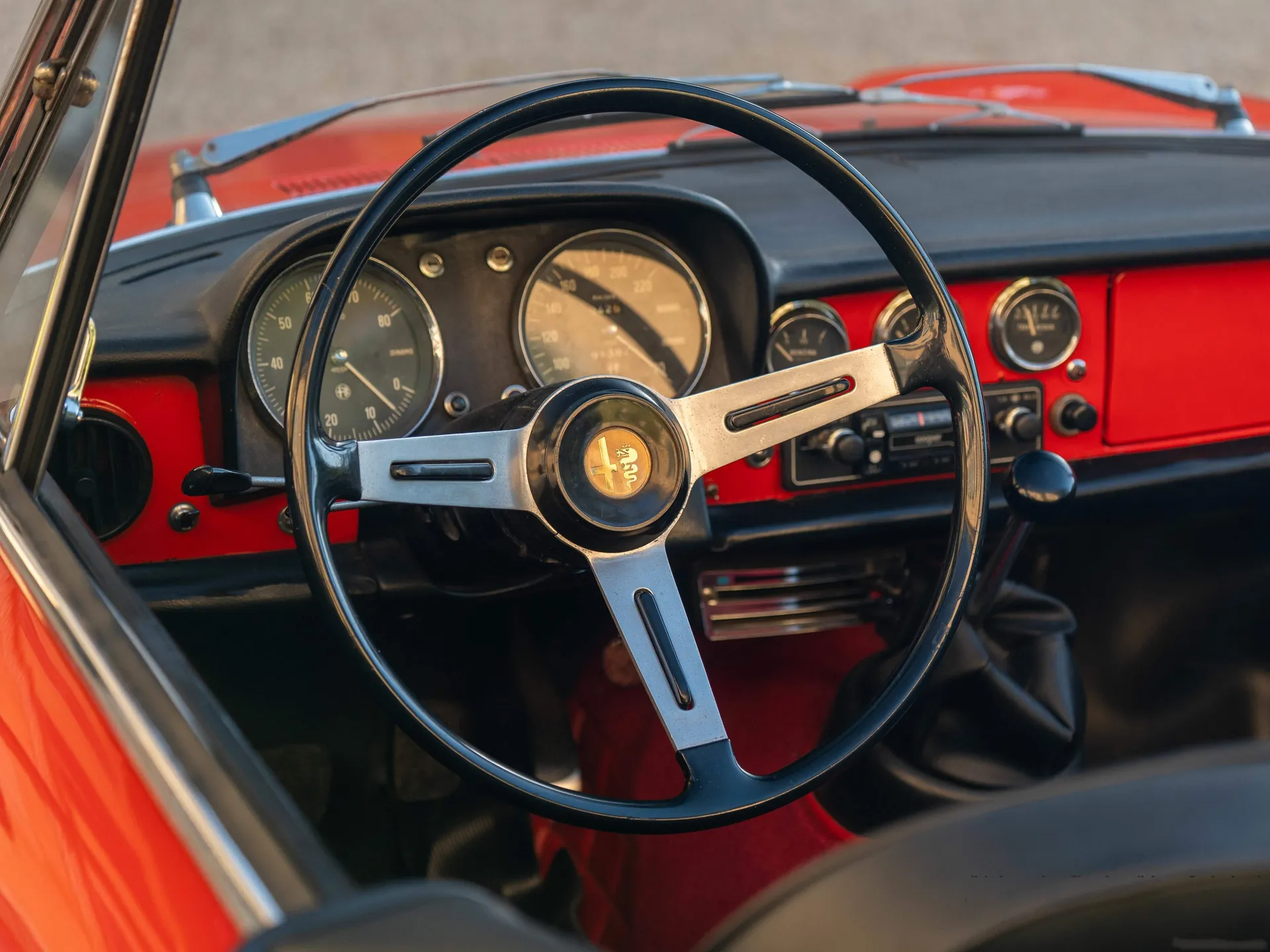 Alfa Romeo Spider (1967) – interiér