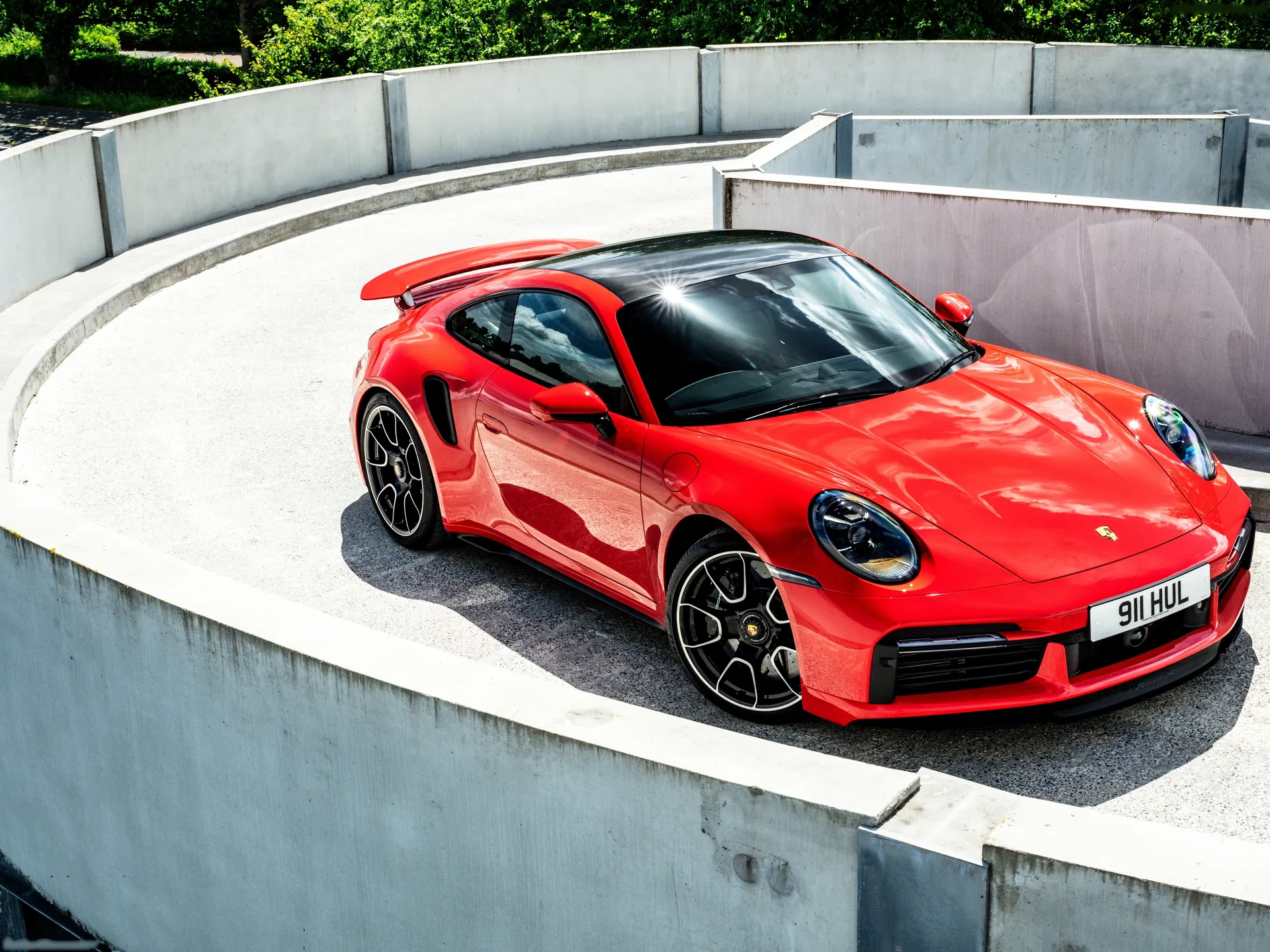 Porsche 911 Turbo S [UK] (2021)